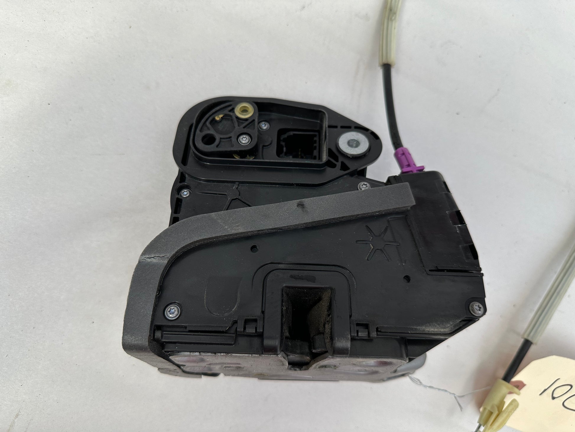 2017 Chevy Camaro ZL1 Front LH Drive Door Lock Actuator OEM - Day's Parts Yard