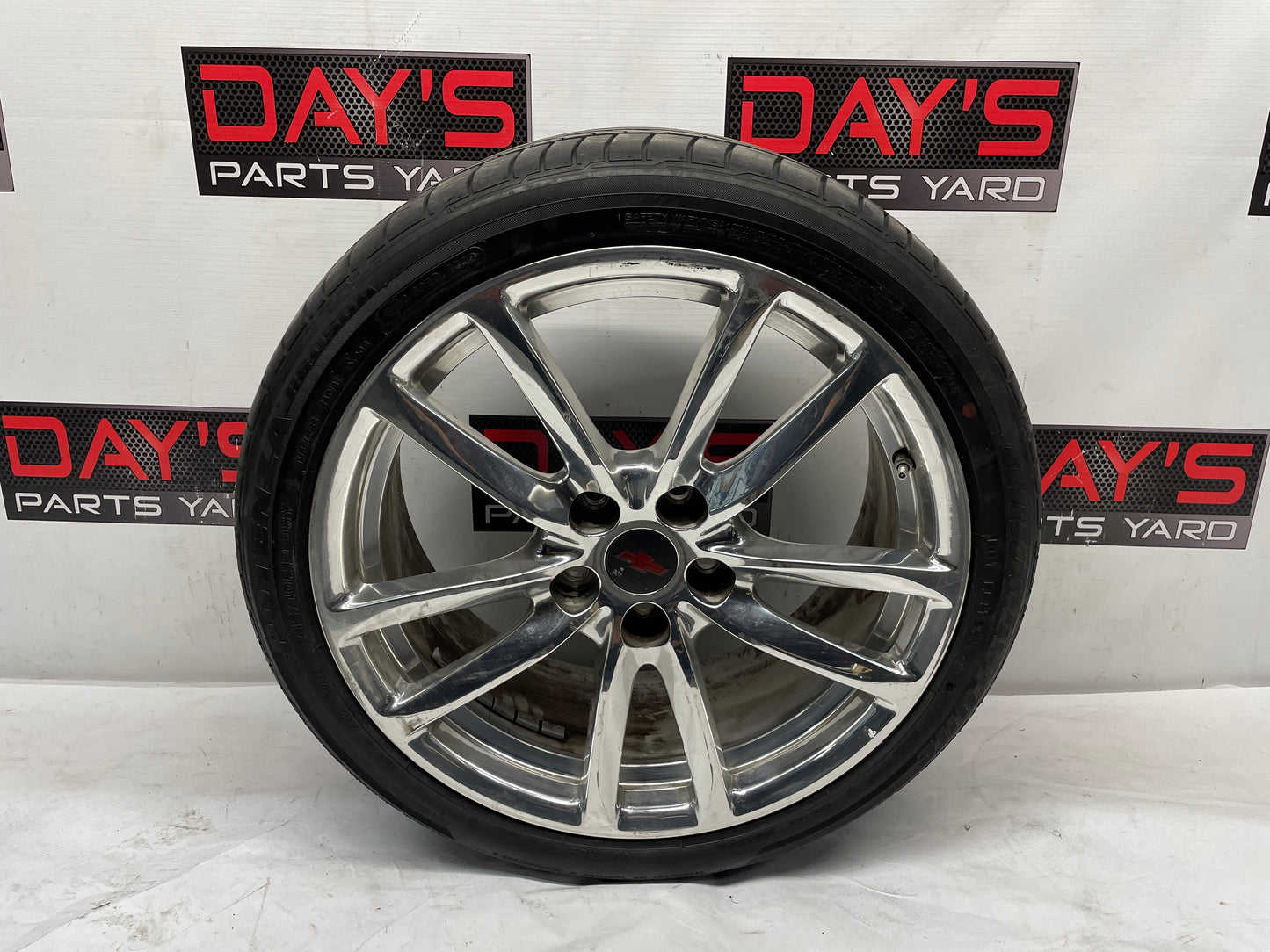 2014 Chevy SS Sedan Factory OEM Front Wheel w/ Bridgestone Potenza Tire 19X8.5 - Day's Parts Yard