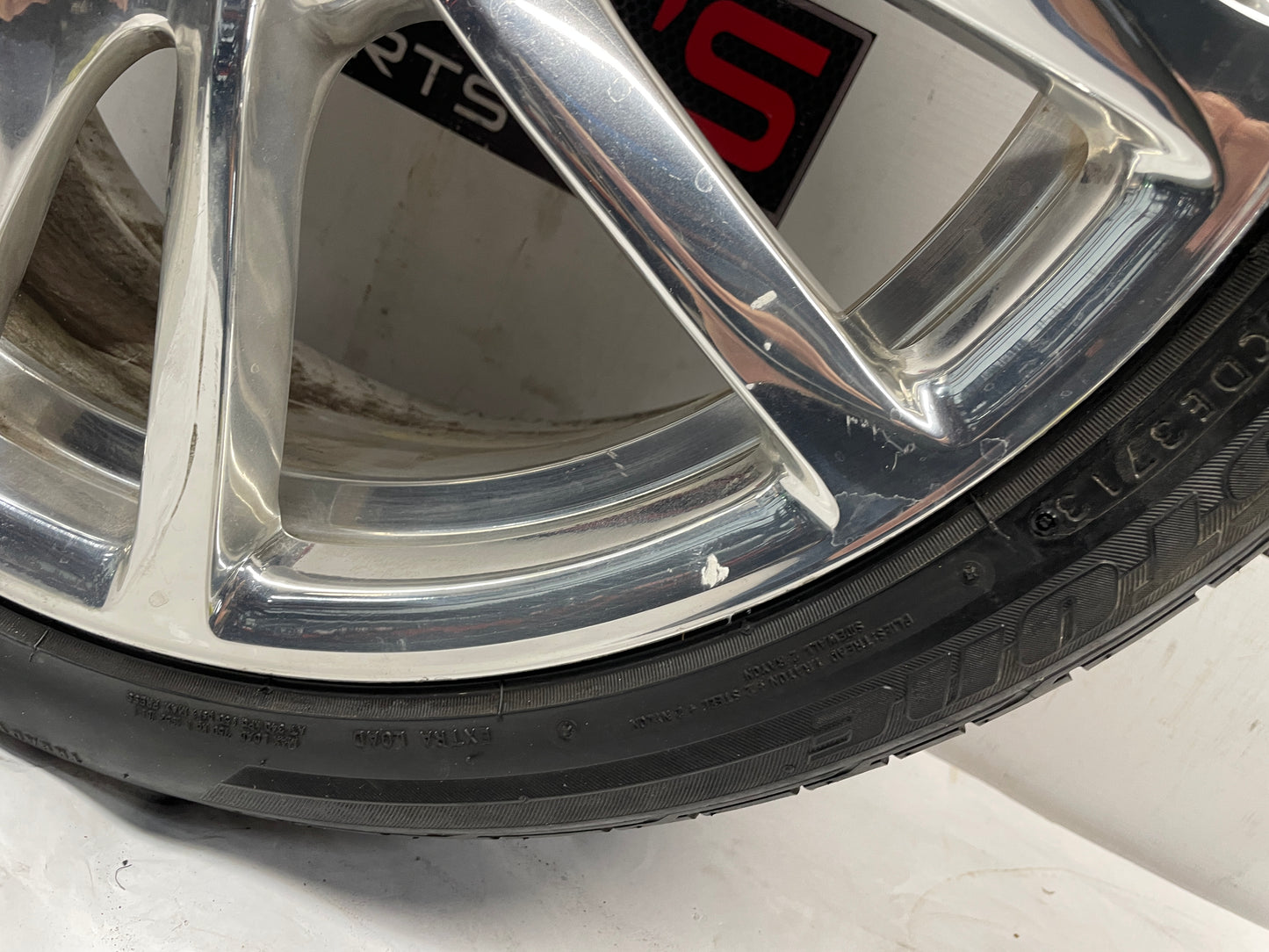 2014 Chevy SS Sedan Factory OEM Front Wheel w/ Bridgestone Potenza Tire 19X8.5 - Day's Parts Yard