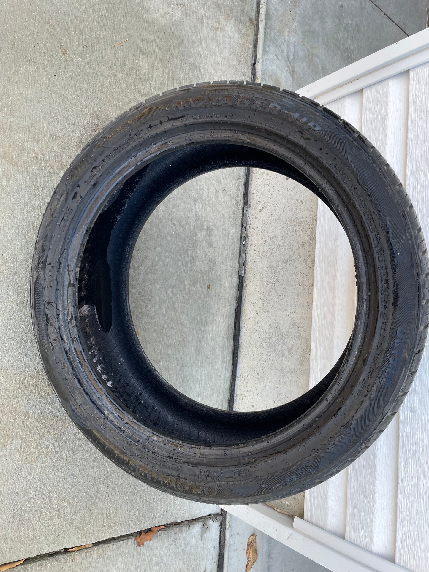 Voyager Groundspeed Tire 245/45ZR20 - Day's Parts Yard