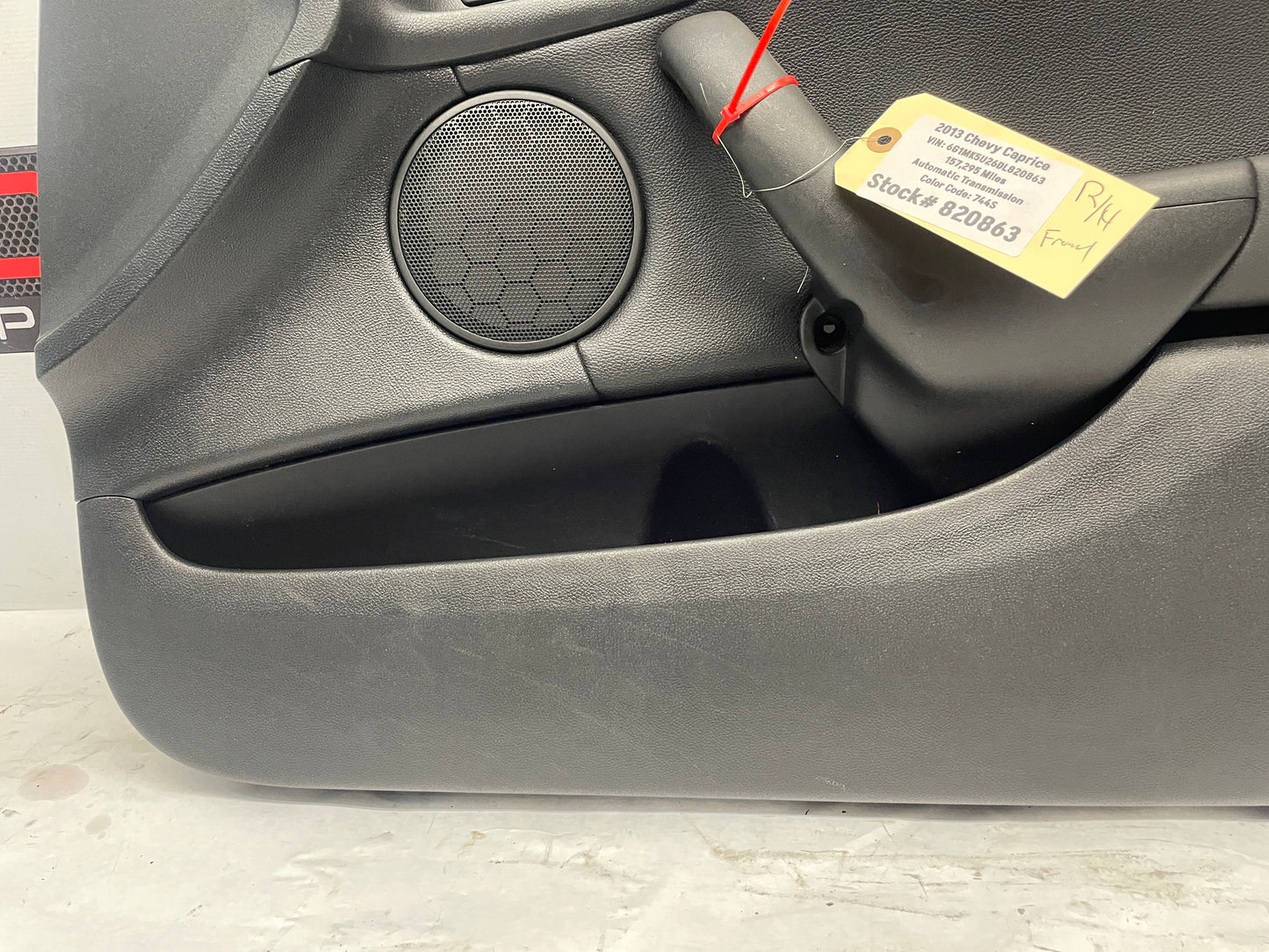 2013 Chevy Caprice RH Passenger Front Interior Door Panel Trim OEM - Day's Parts Yard
