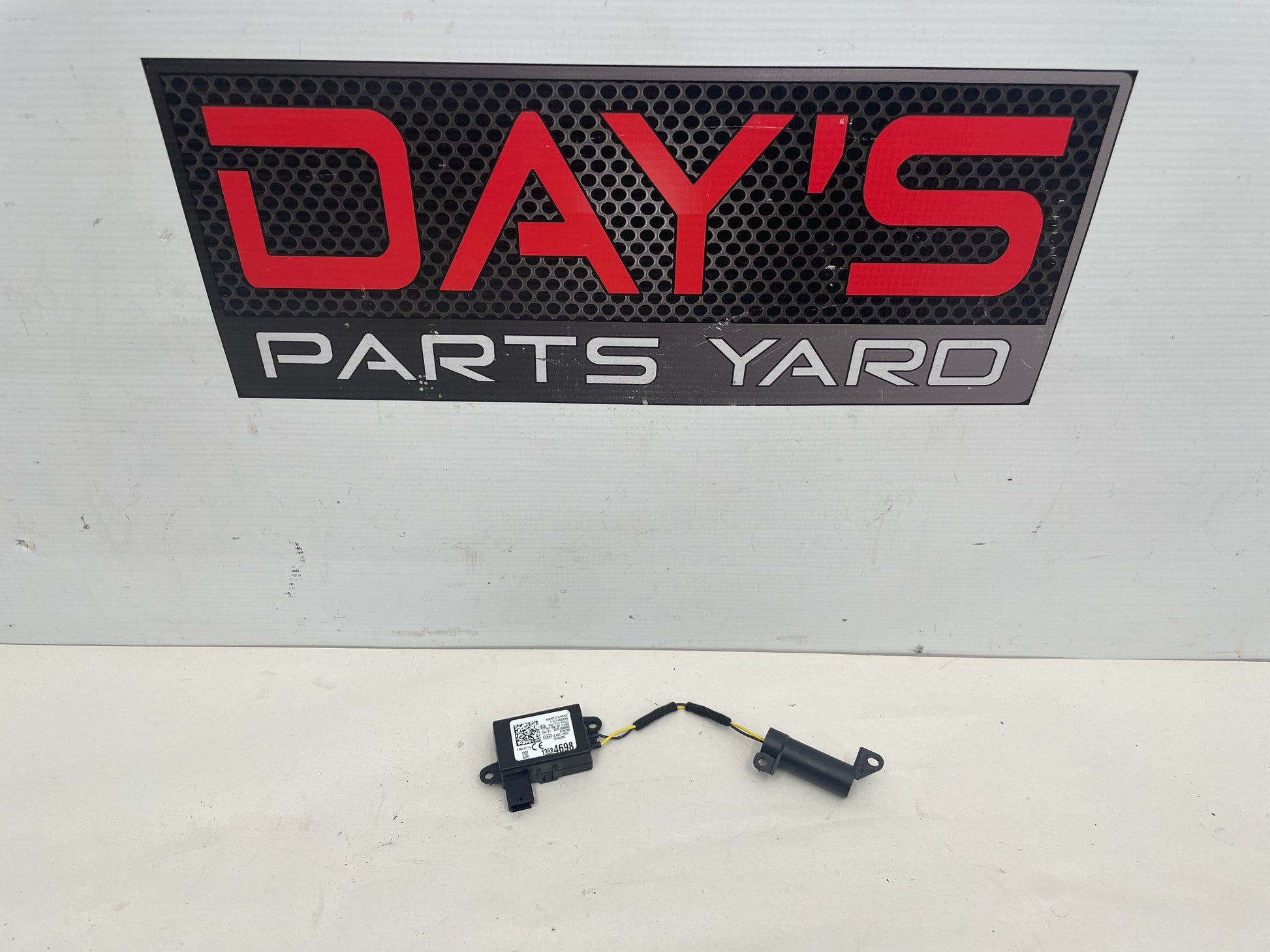 2016 Chevy Camaro SS Anti Theft Deterrent Control Module OEM - Day's Parts Yard