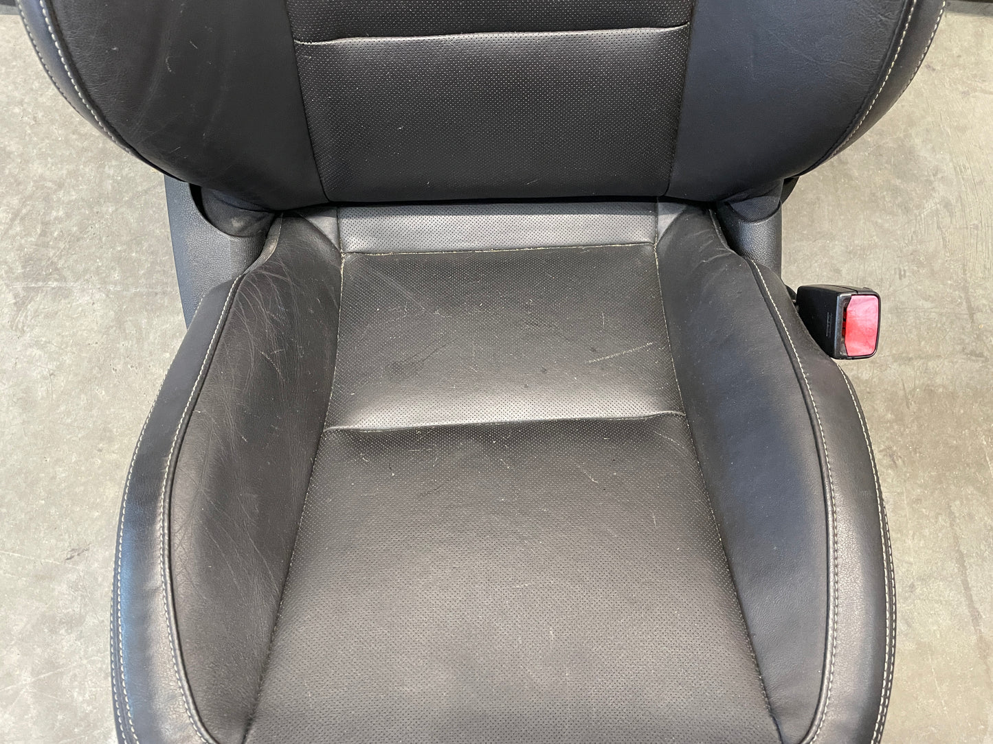 2010 Chevy Camaro SS RH Passenger Front Seat Black Leather OEM