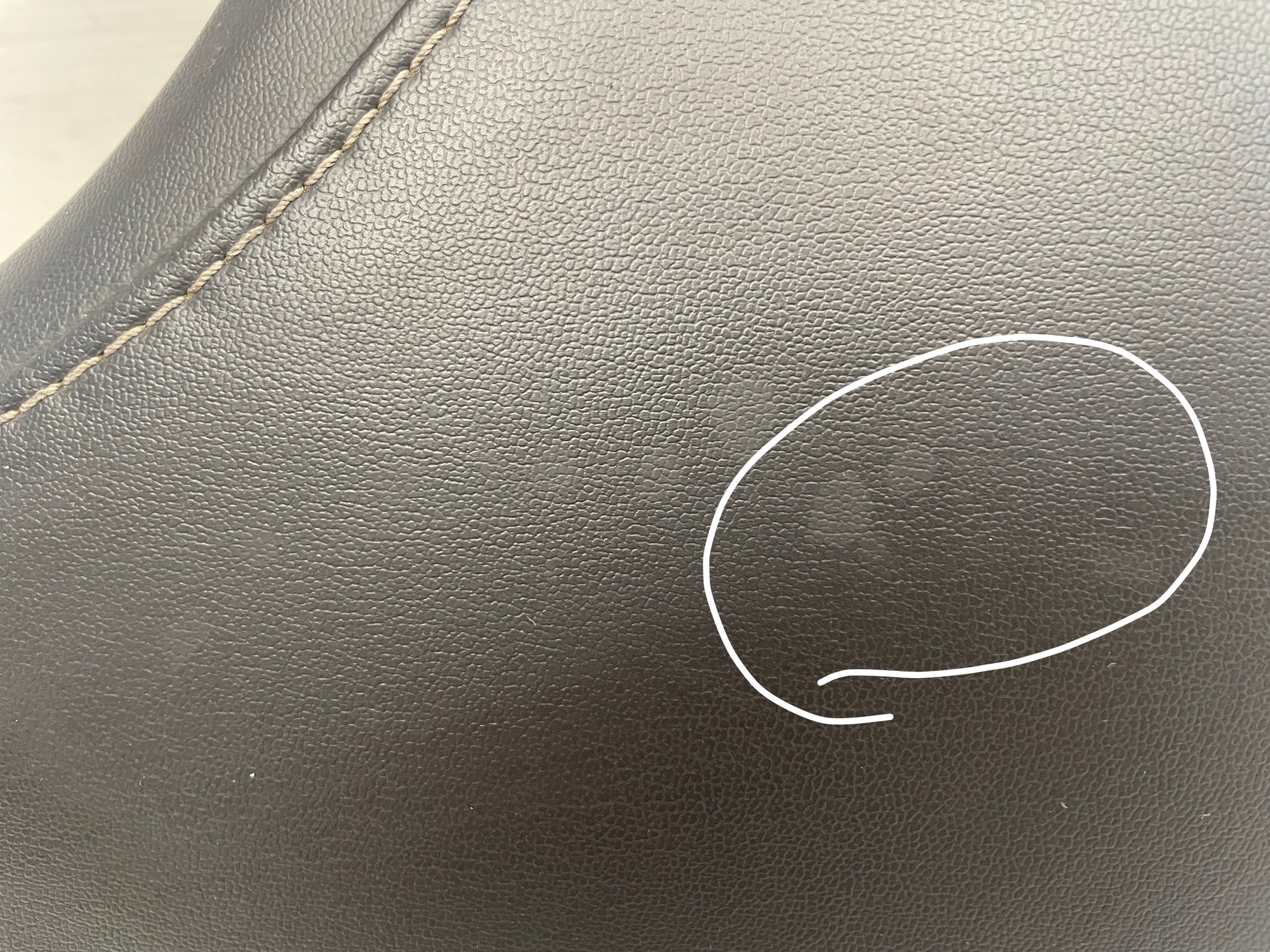 2016 Chevy Camaro SS Center Console Lid OEM - Day's Parts Yard