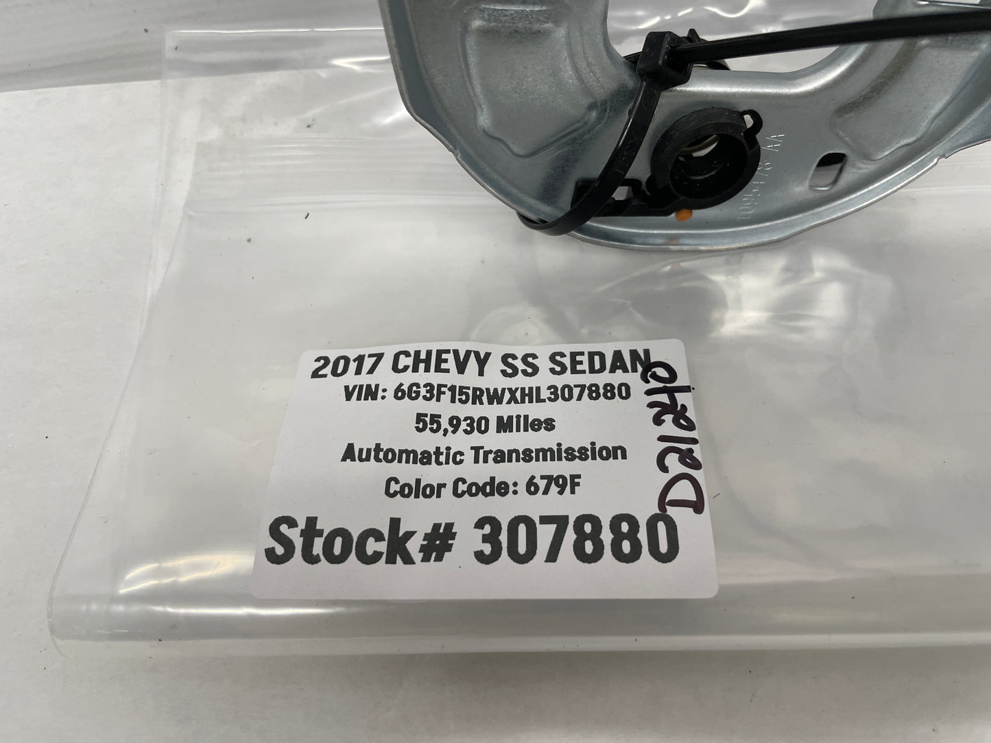 2017 Chevy SS Sedan Steering Wheel Horn Bracket OEM - Day's Parts Yard