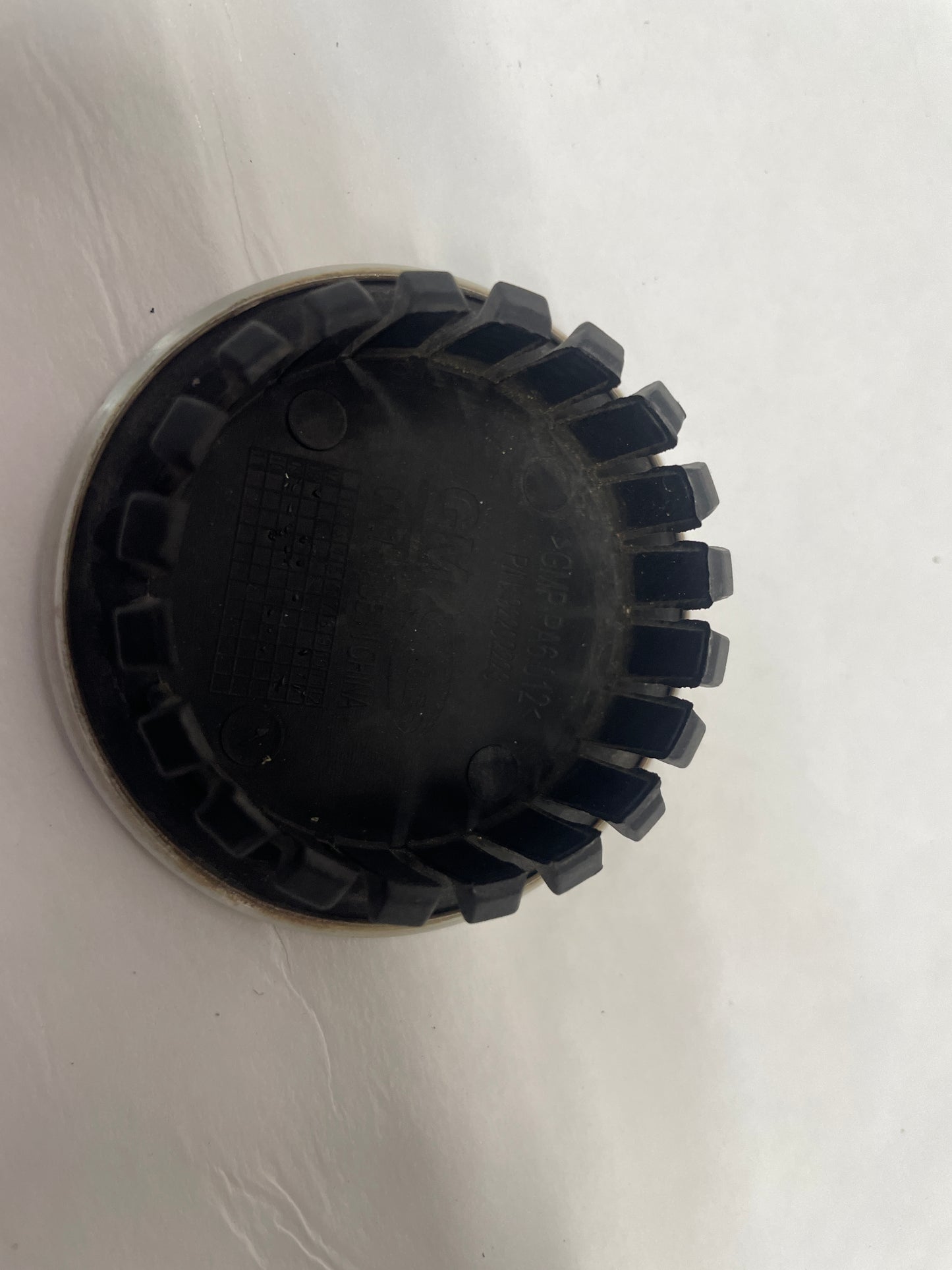 2016 Chevy SS Sedan Wheel Center Cap OEM - Day's Parts Yard