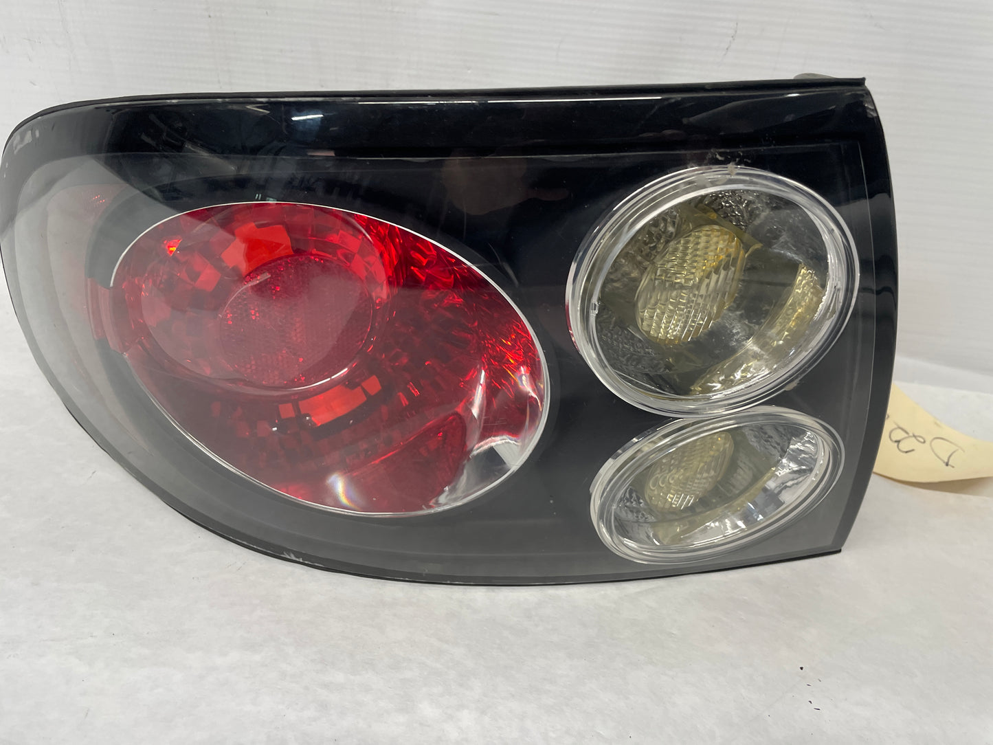 2006 Pontiac GTO LH Driver Tail Light Taillight Lamp OEM - Day's Parts Yard
