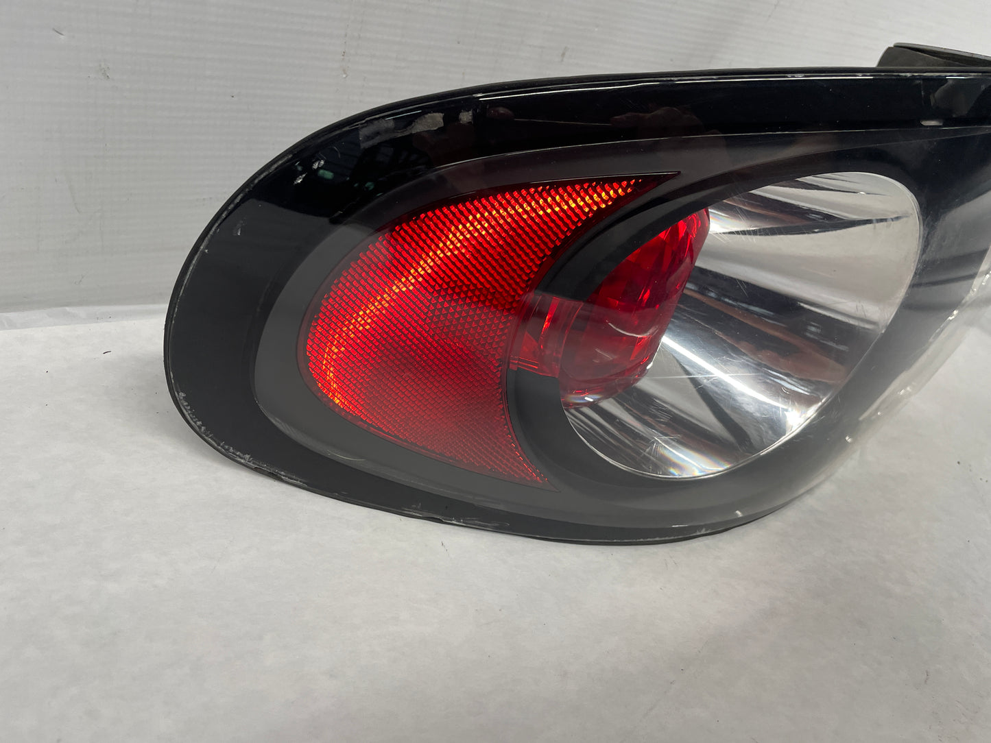 2006 Pontiac GTO LH Driver Tail Light Taillight Lamp OEM - Day's Parts Yard