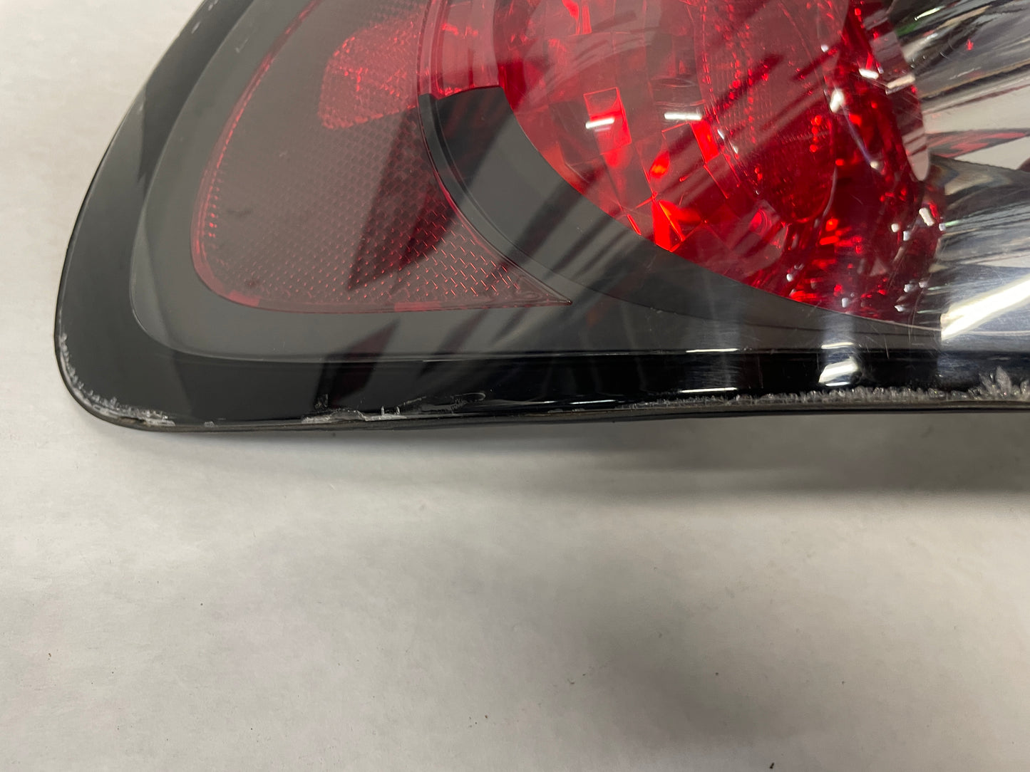 2006 Pontiac GTO LH Driver Tail Light Taillight Lamp OEM - Day's Parts Yard