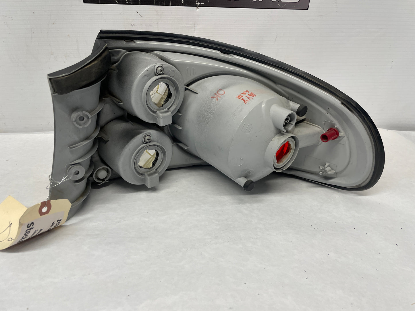 2006 Pontiac GTO LH Driver Tail Light Taillight Lamp OEM - Day's Parts Yard