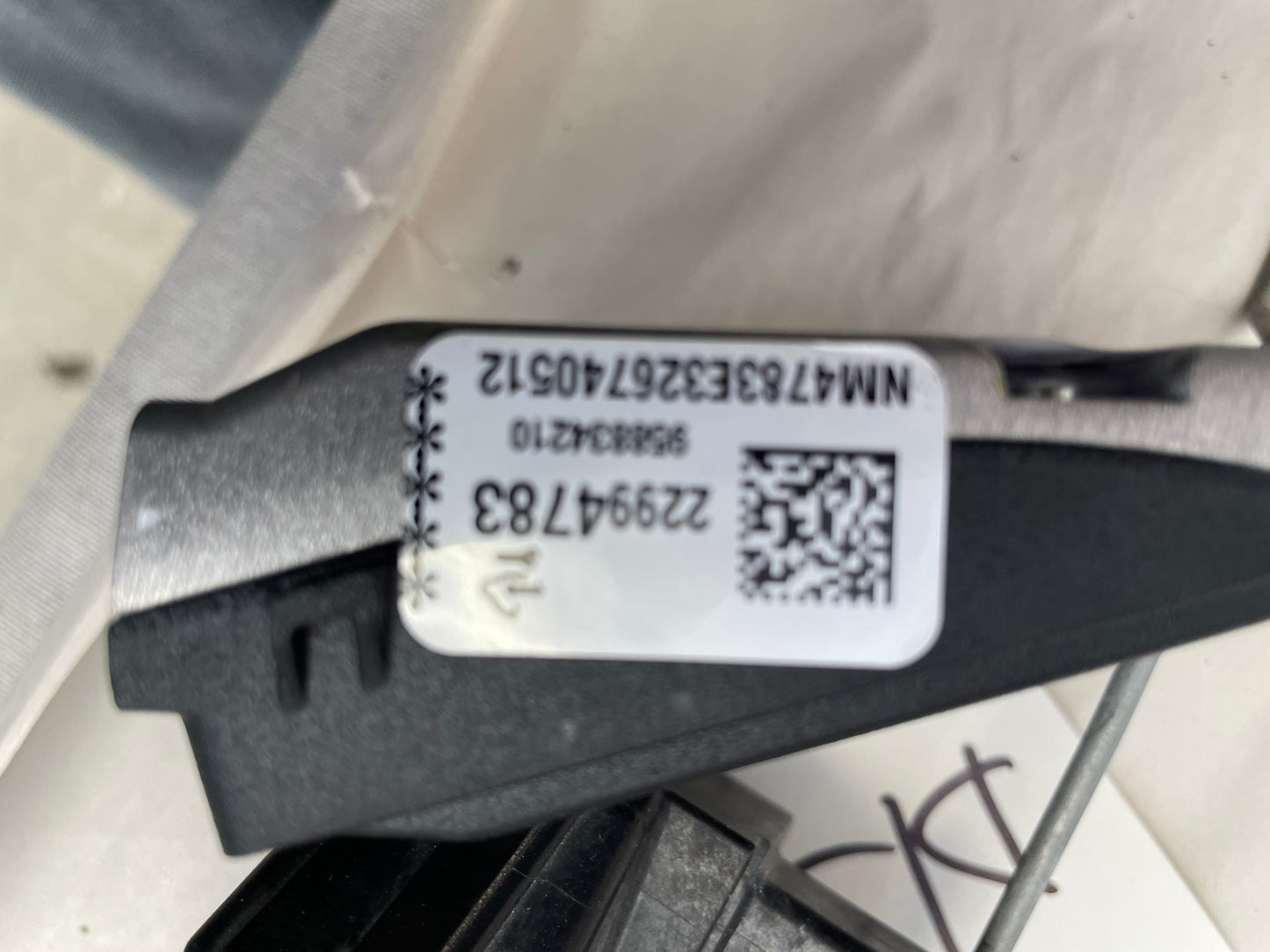 2014 Chevy SS Sedan Alert Lane Change Departure Assist Camera OEM - Day's Parts Yard