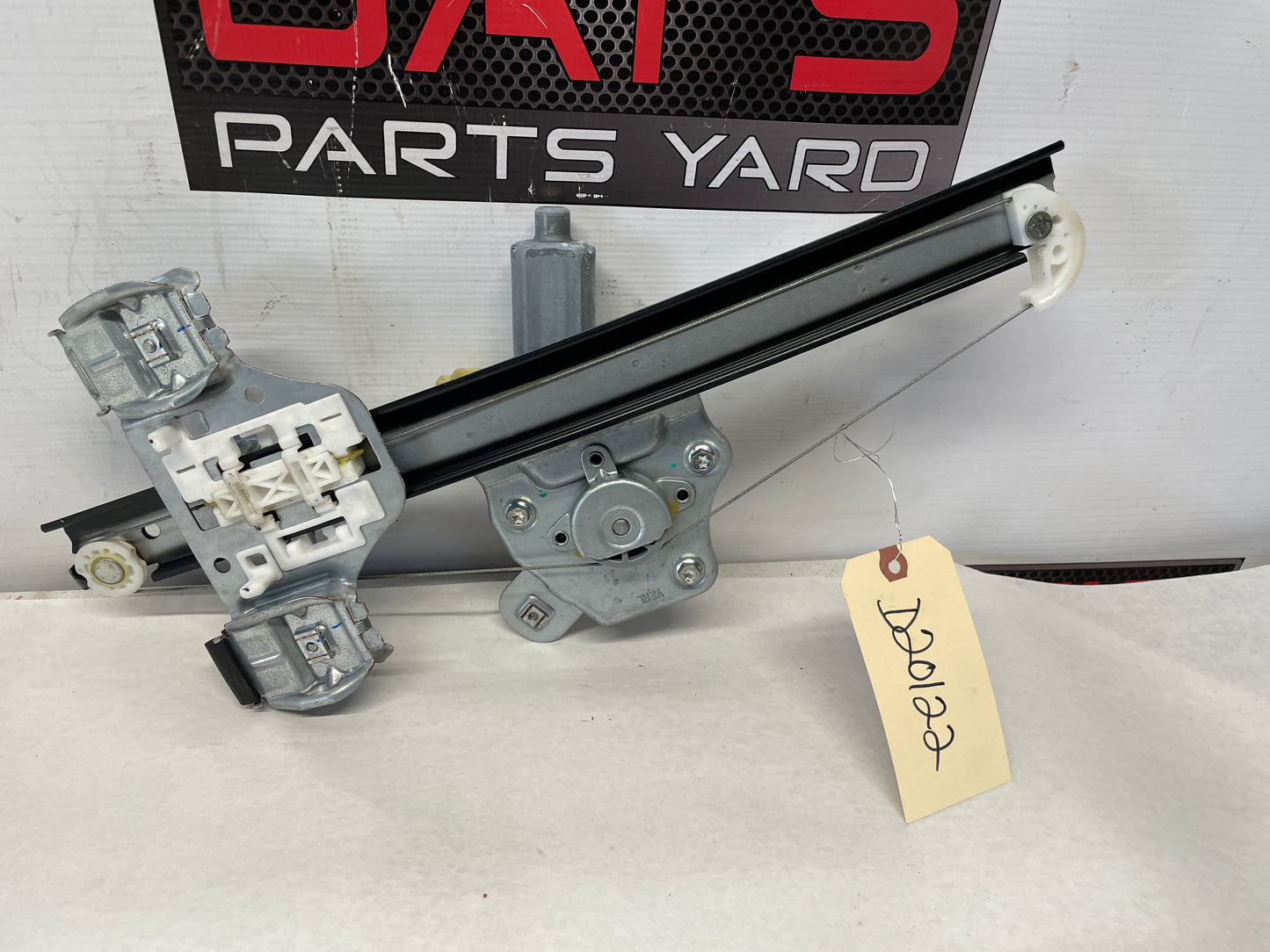 2016 Chevy SS Sedan LH Driver Rear Window Regulator Motor OEM - Day's Parts Yard