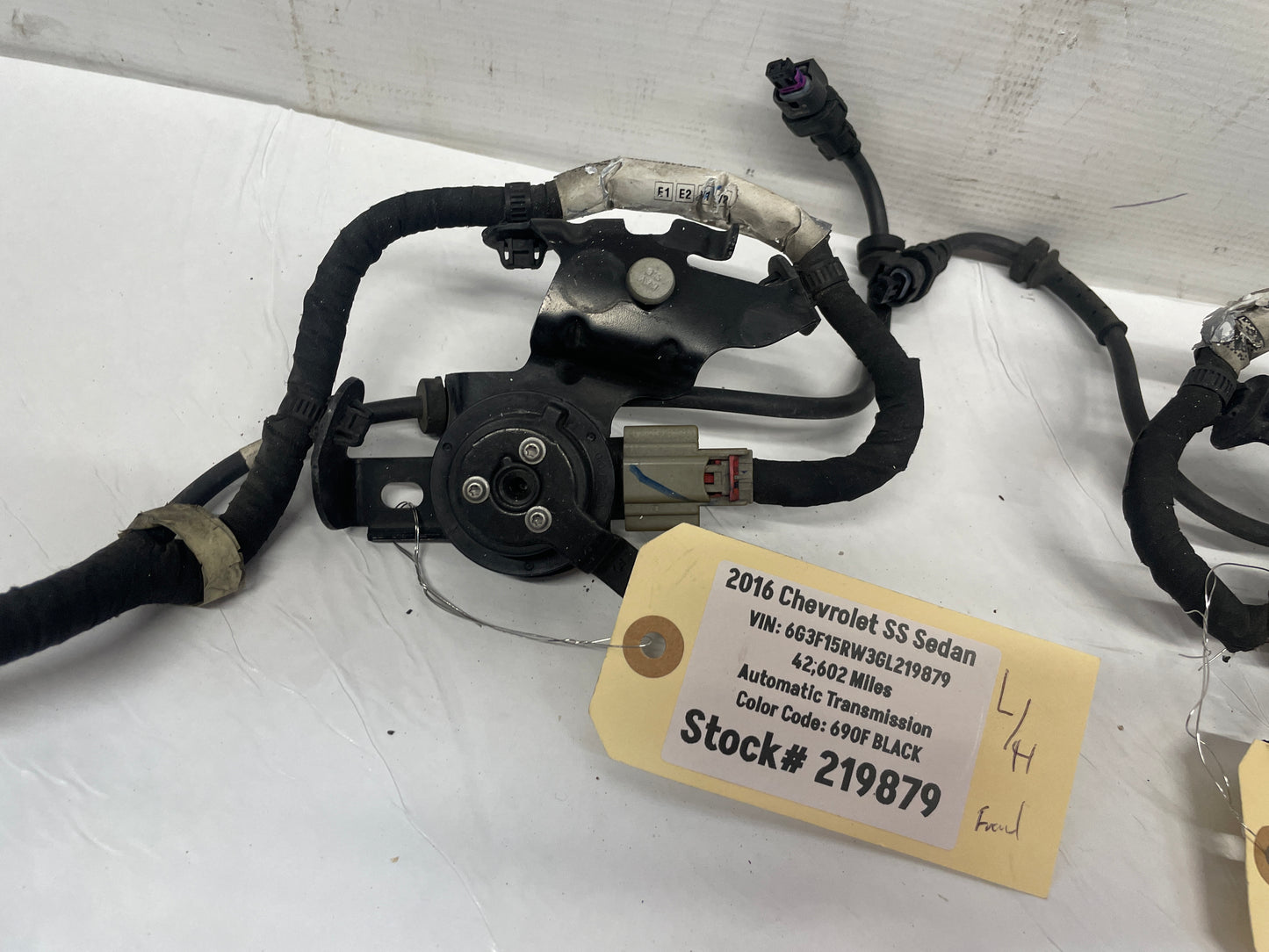 2016 Chevy SS Sedan RH & LH Front Suspension Head Lamp Ride Control Height Sensors OEM - Day's Parts Yard
