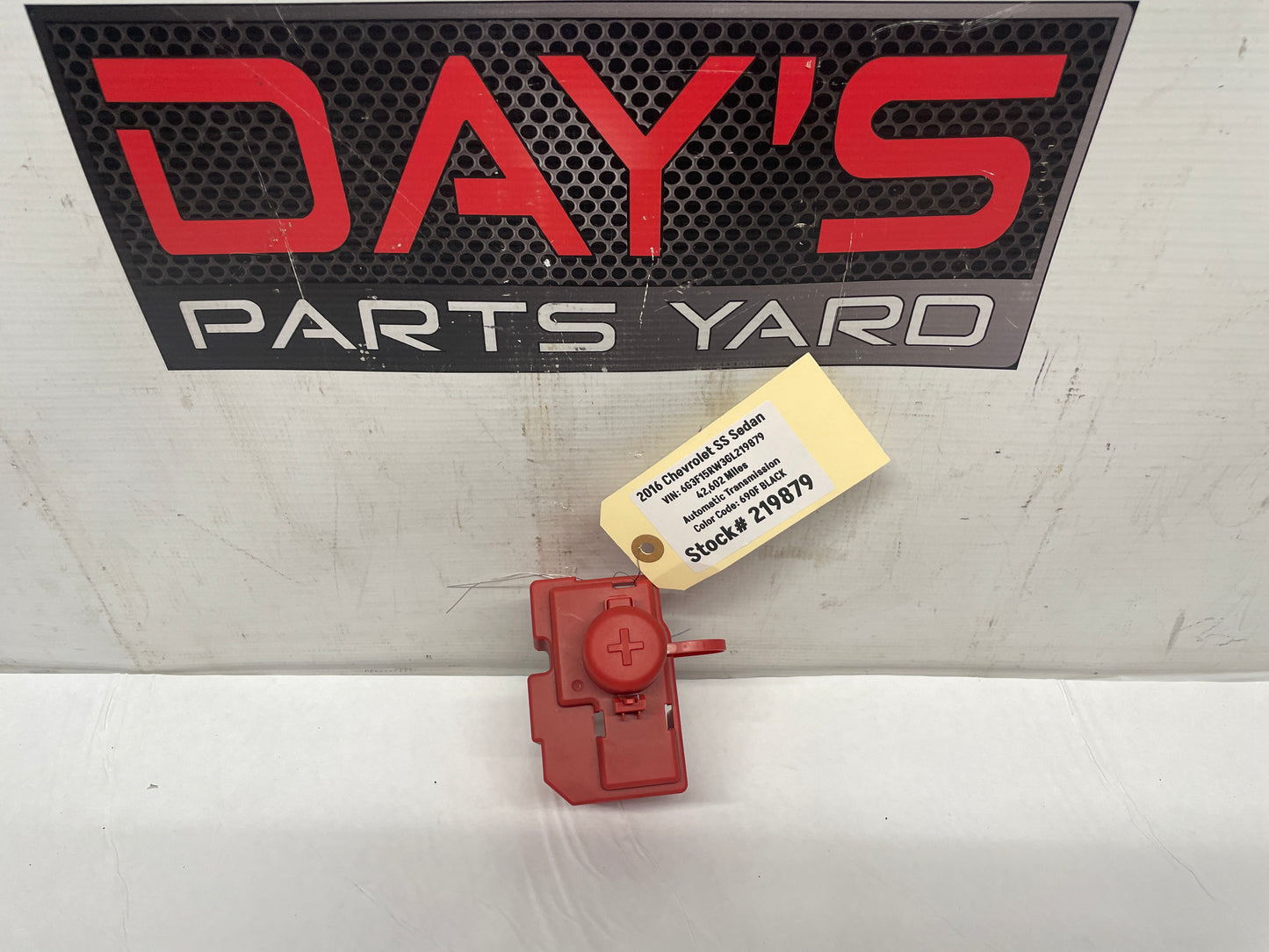 2016 Chevy SS Sedan Positive Battery Cable Fuse Jump Start Post Cover OEM - Day's Parts Yard