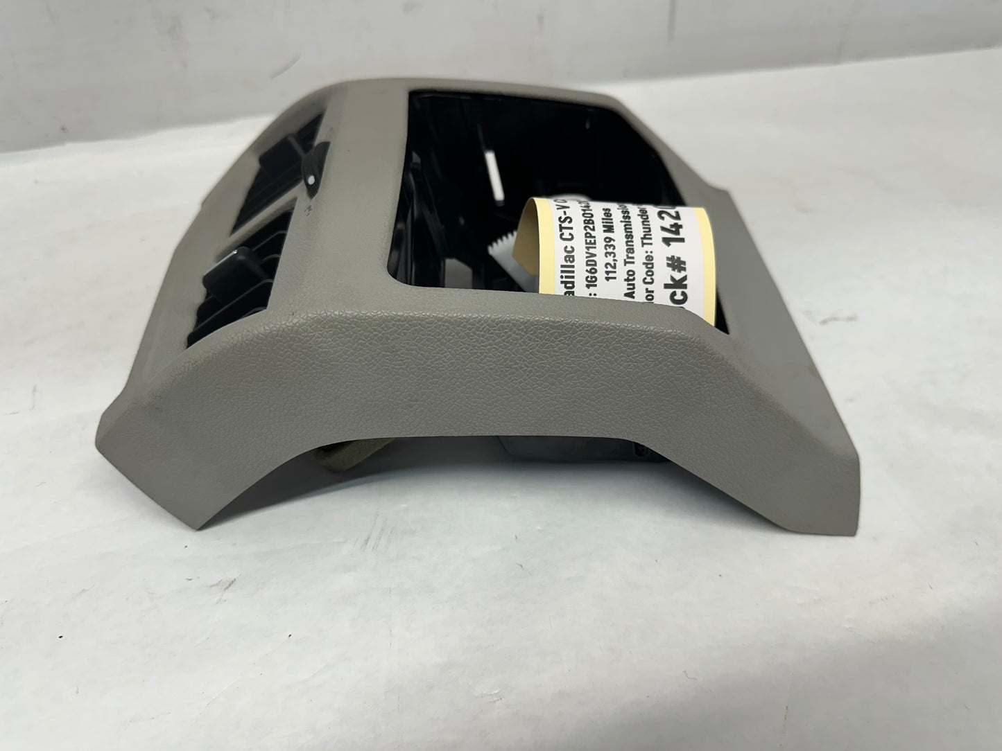 2011 Cadillac CTS-V Coupe Center Console Rear Vent OEM - Day's Parts Yard