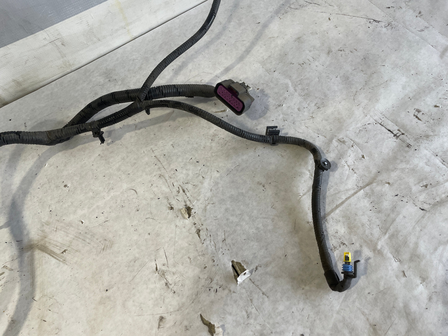 2014 Cadillac CTS-V Coupe Rear Cradle Subframe Wire Wiring Harness OEM - Day's Parts Yard