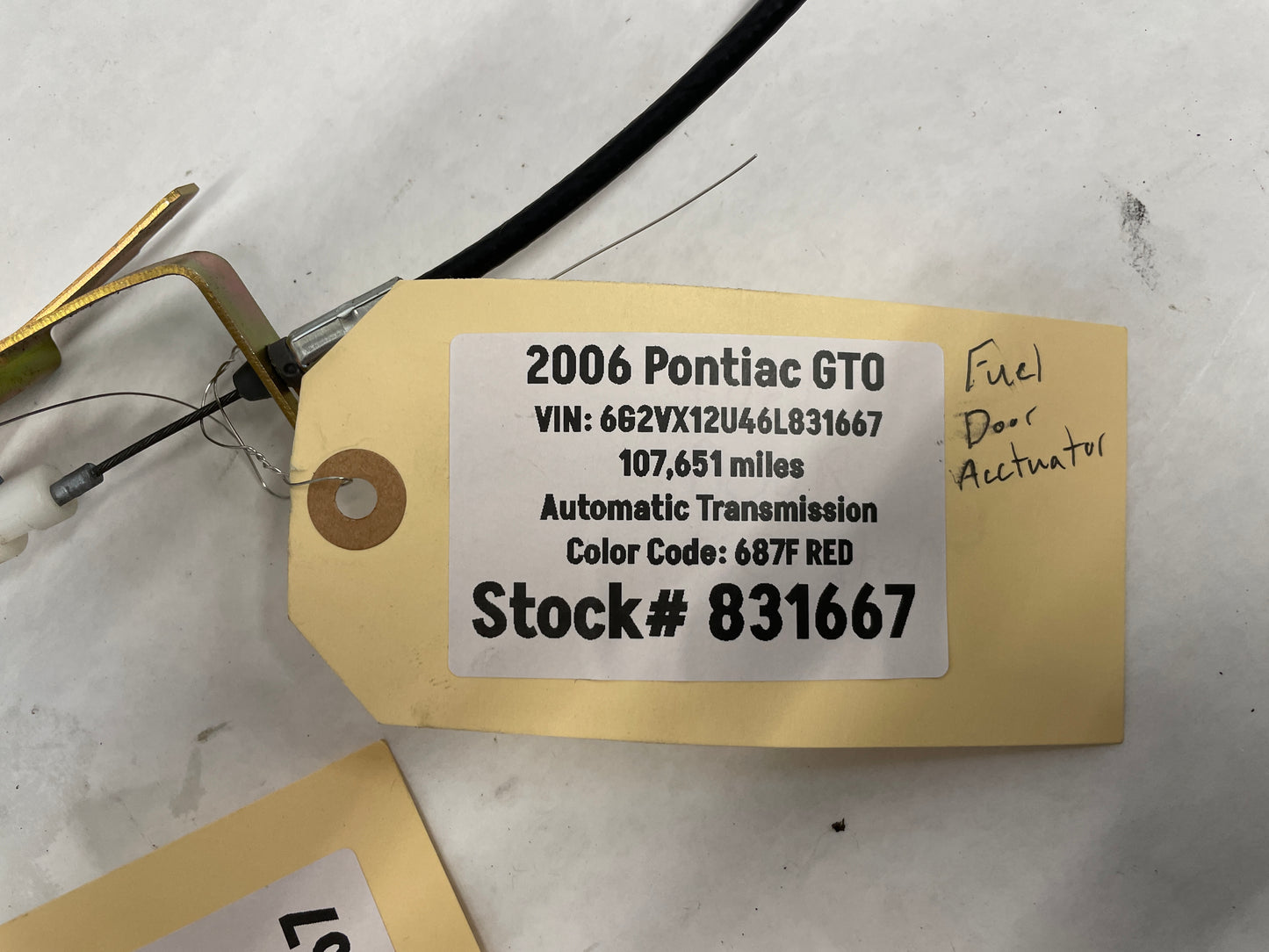 2006 Pontiac GTO Fuel Gas Door Lock Actuator w/ Cable OEM - Day's Parts Yard
