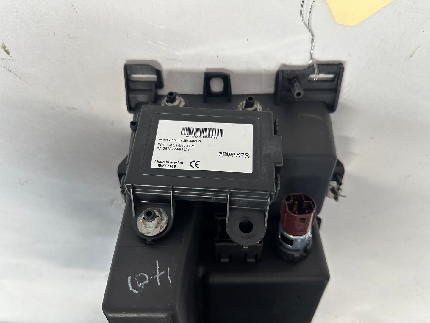 2011 Cadillac CTS-V Coupe Center Console Inner Storage Cubby Compartment Tray OEM - Day's Parts Yard