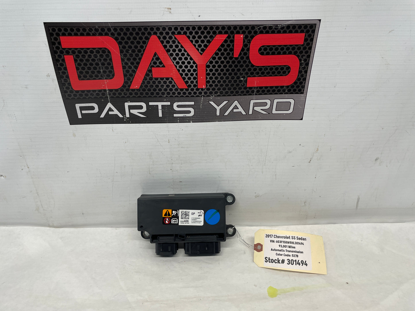 2017 Chevy SS Sedan Air Bag Module OEM - Day's Parts Yard
