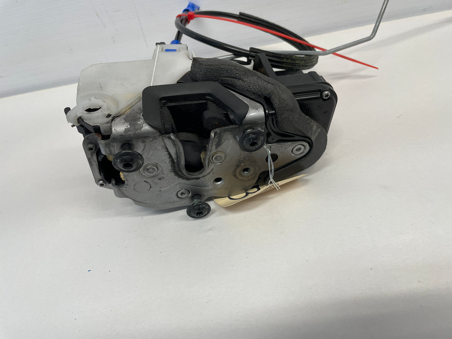 2017 Chevy SS Sedan RH Passenger Front Door Lock Actuator OEM - Day's Parts Yard