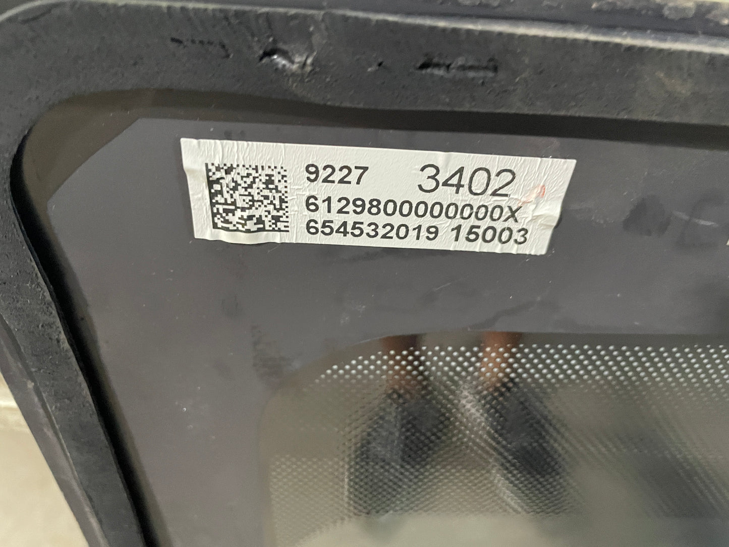2014 Chevy SS Sedan Rear Back Glass Window OEM LOCAL PICK UP - Day's Parts Yard