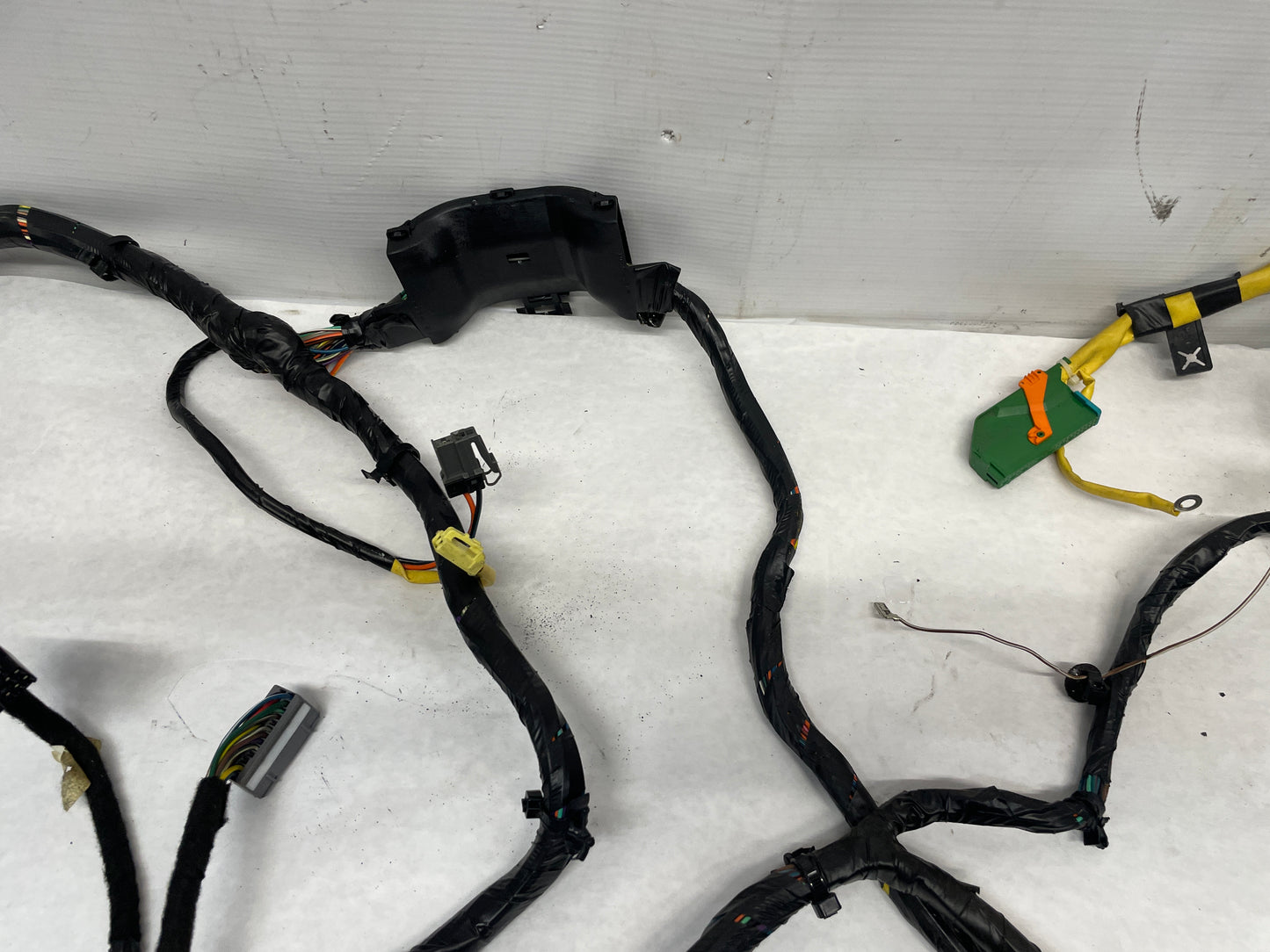 2006 Pontiac GTO Body Wire Wiring Harness OEM - Day's Parts Yard