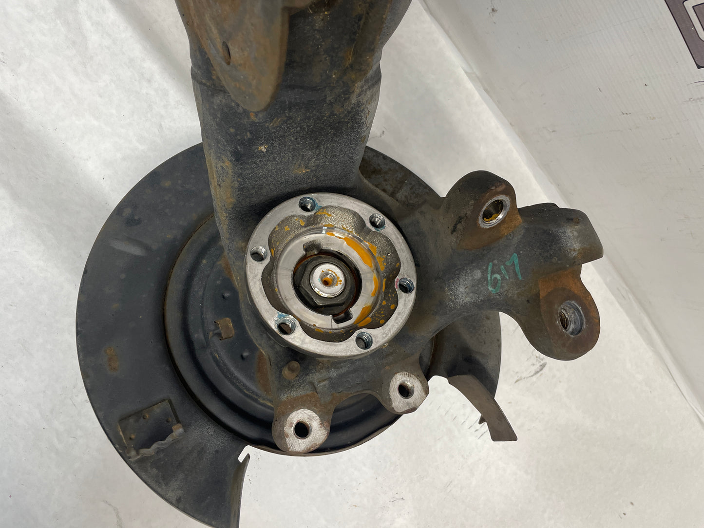 2006 Pontiac GTO LH Driver Rear Suspension Spindle Hub Knuckle Control Arm OEM - Day's Parts Yard