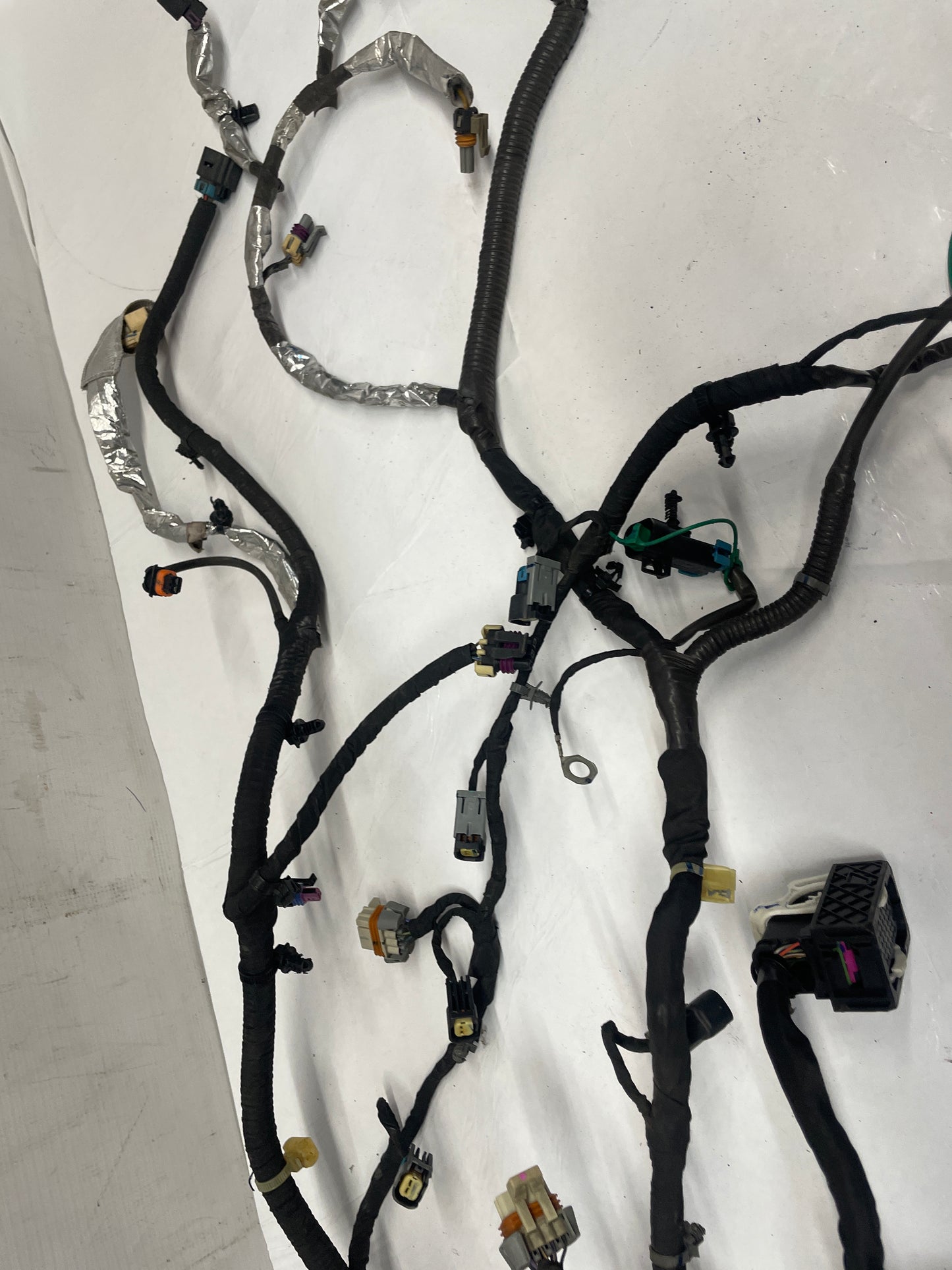 2016 Chevy SS Sedan Engine Motor Automatic Transmission Wire Wiring Harness OEM - Day's Parts Yard