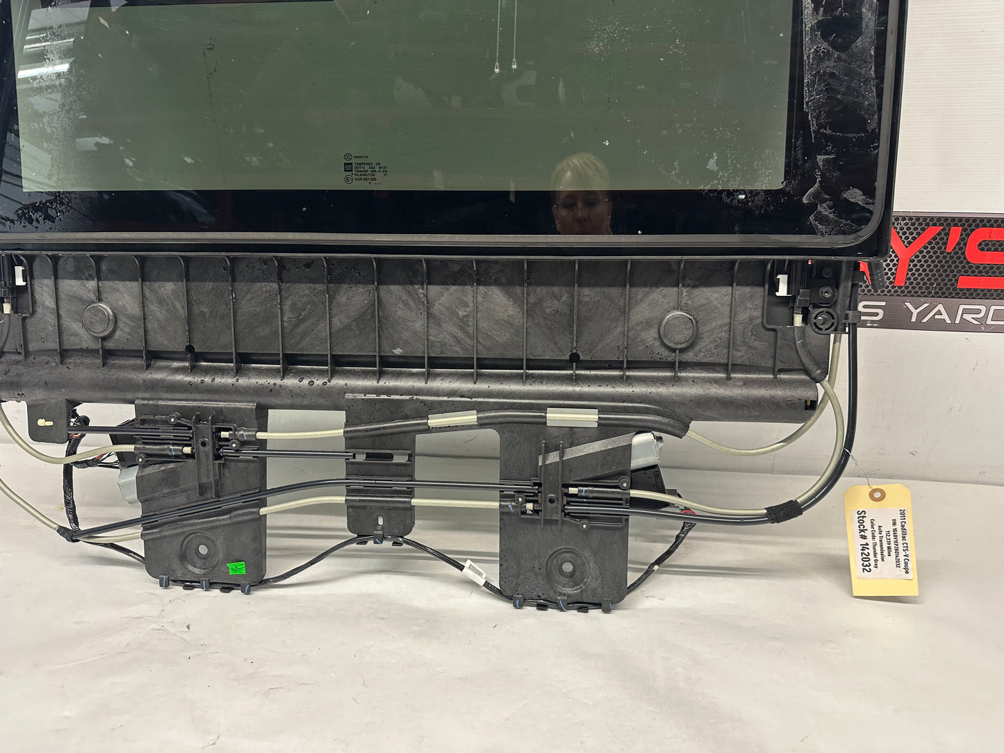 2011 Cadillac CTS-V Coupe Sunroof Sun Moon Roof OEM - Day's Parts Yard
