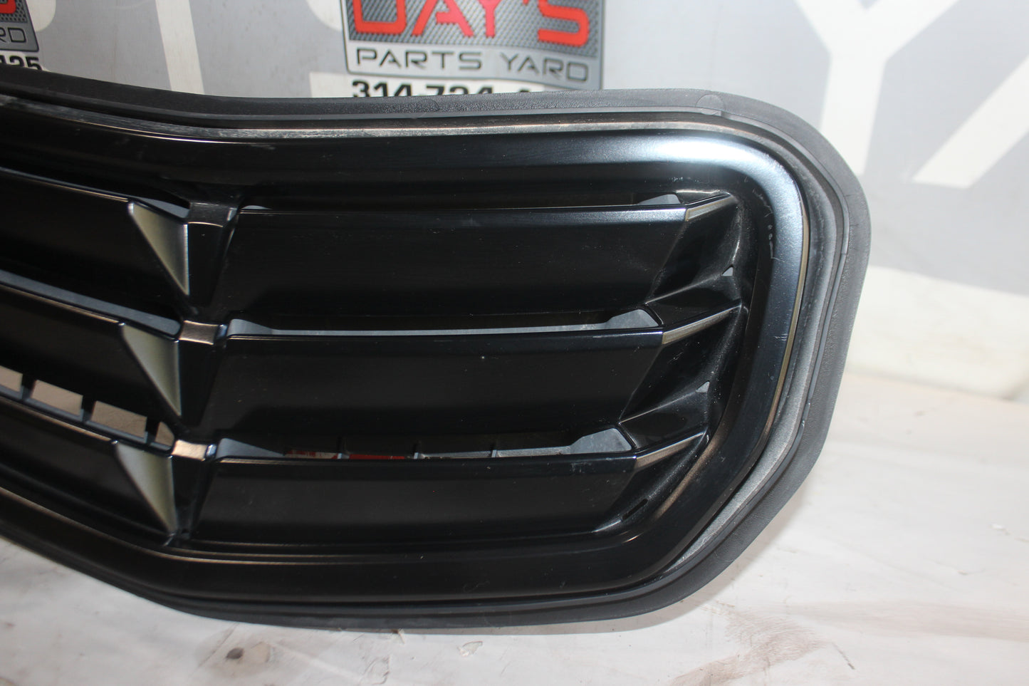2021 Chevy Camaro SS Factory Black Hood Vent Insert OEM - Day's Parts Yard