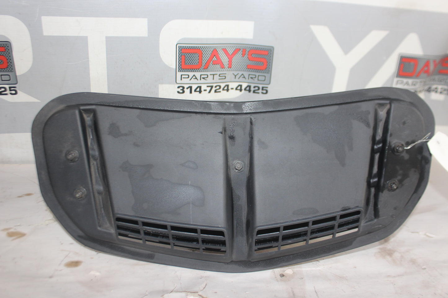 2021 Chevy Camaro SS Factory Black Hood Vent Insert OEM - Day's Parts Yard