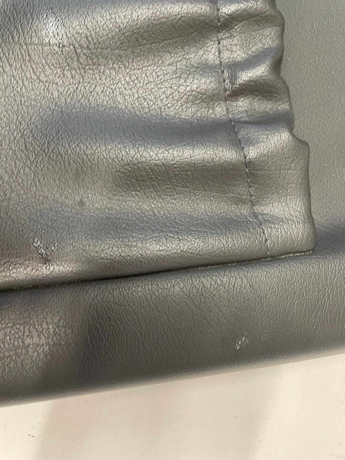 2006 Pontiac GTO Front Seat Upper Back Panel Cover Trim Map Pocket Bag OEM - Day's Parts Yard