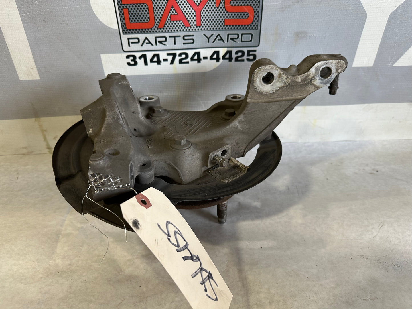 2016 Chevy SS Sedan Front LH Driver Hub Spindle Assembly OEM - Day's Parts Yard