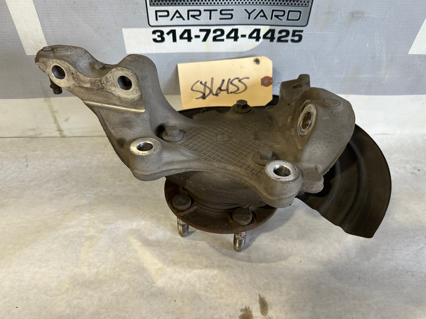 2016 Chevy SS Sedan Front LH Driver Hub Spindle Assembly OEM - Day's Parts Yard