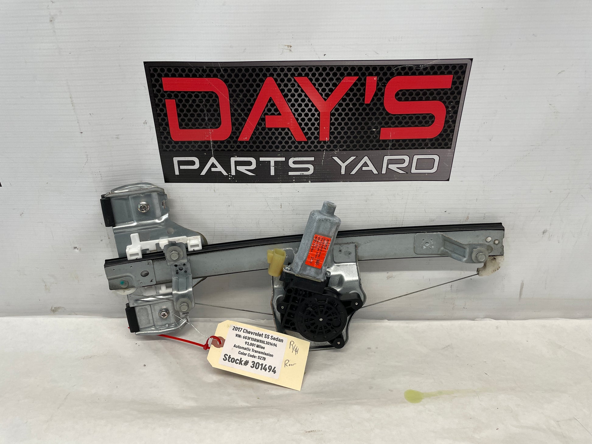 2017 Chevy SS Sedan RH Passenger Rear Door Window Regulator Motor OEM - Day's Parts Yard