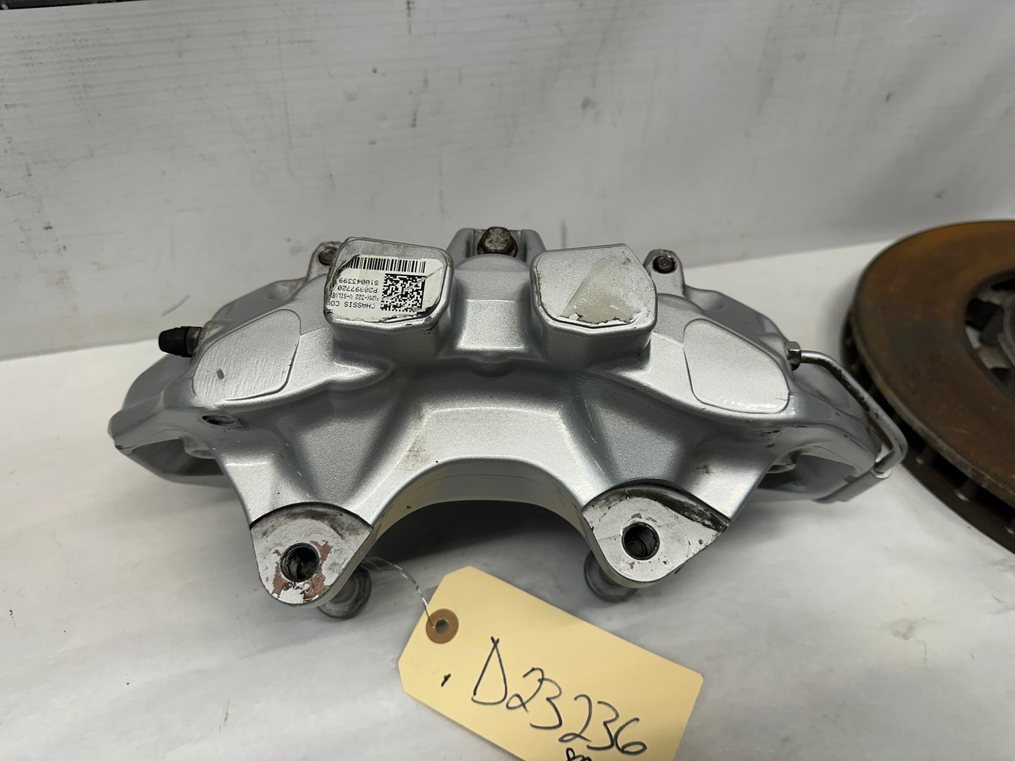 2011 Cadillac CTS-V Coupe Fronts and Rear Brembo Calipers w/ Rotors OEM - Day's Parts Yard
