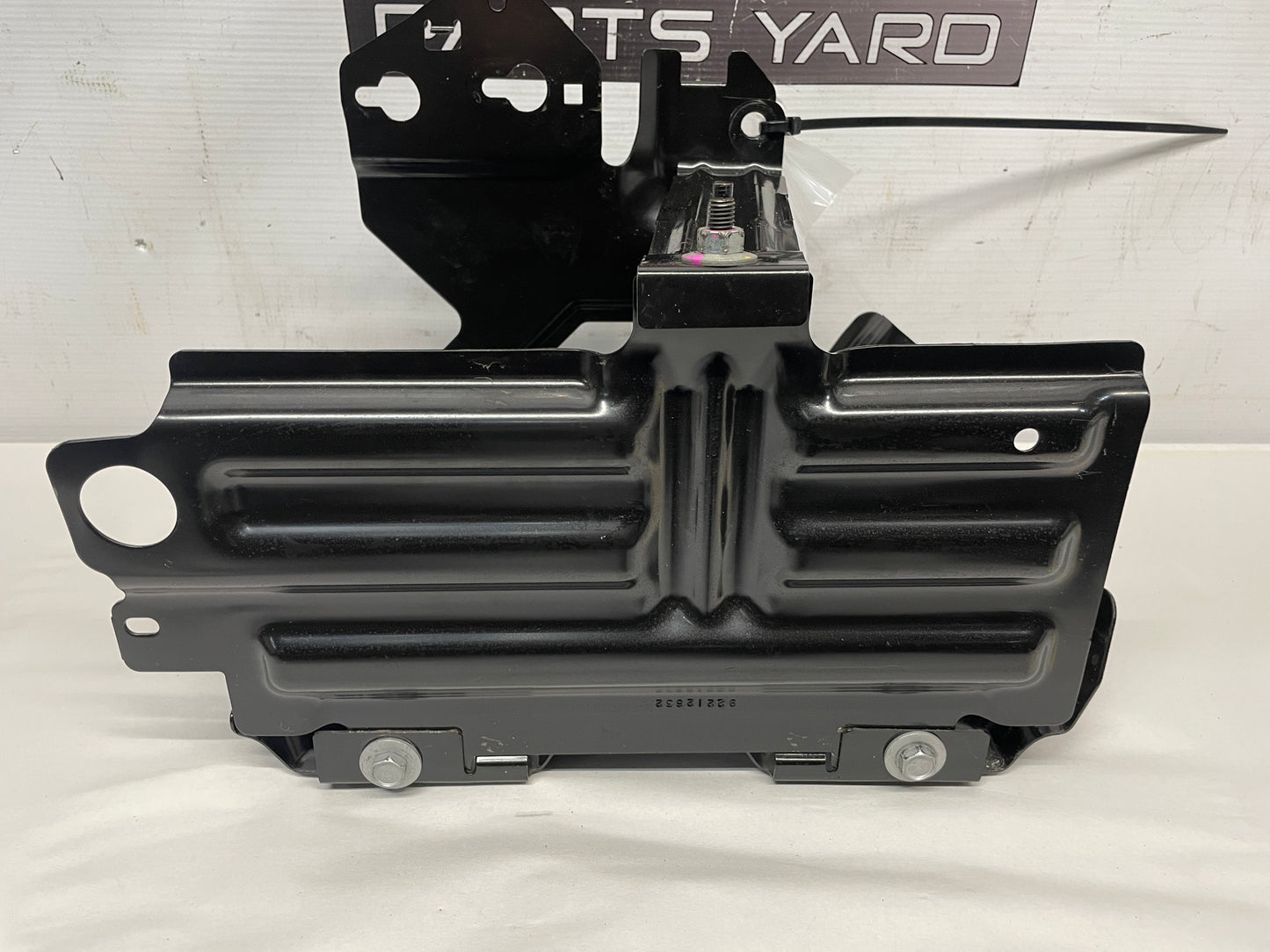 2008 Pontiac G8 Trunk Cargo Battery Tray Mount OEM - Day's Parts Yard