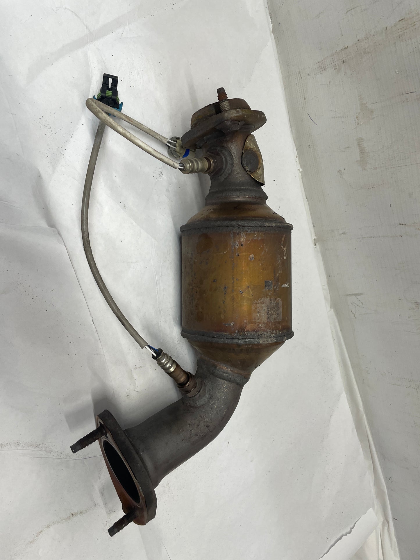 2016 Chevy SS Sedan Exhaust Catalytic Converters OEM - Day's Parts Yard
