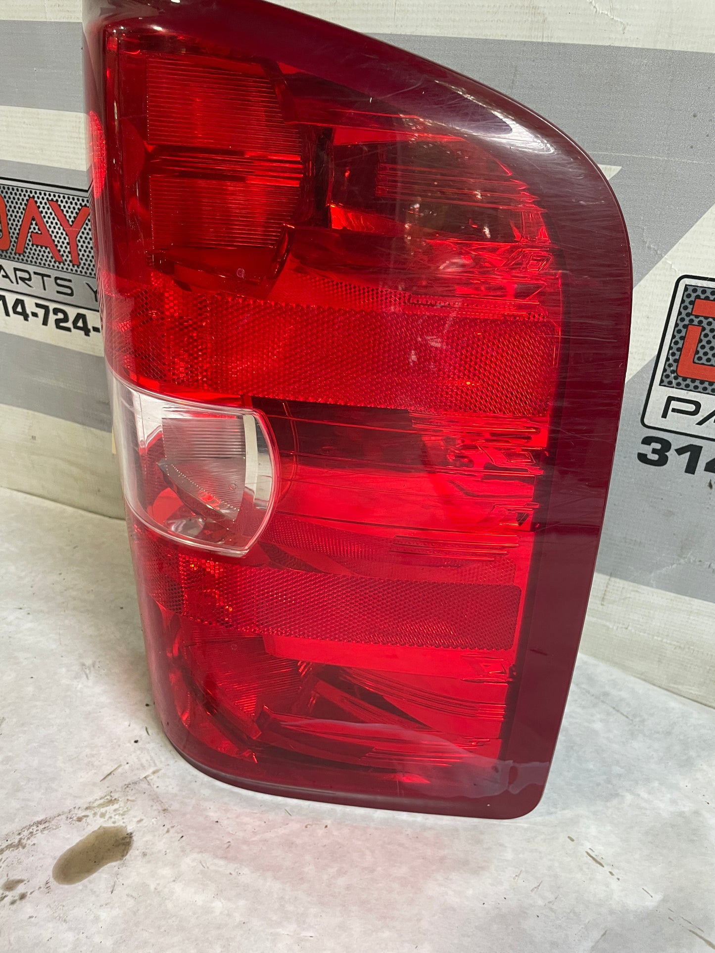 2011 Chevy Silverado 1500 2WD RH Passenger Tail Light Taillight Lamp OEM - Day's Parts Yard