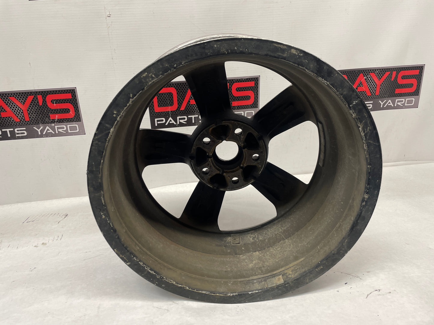 2006 Pontiac GTO Wheel 18X8 OEM - Day's Parts Yard