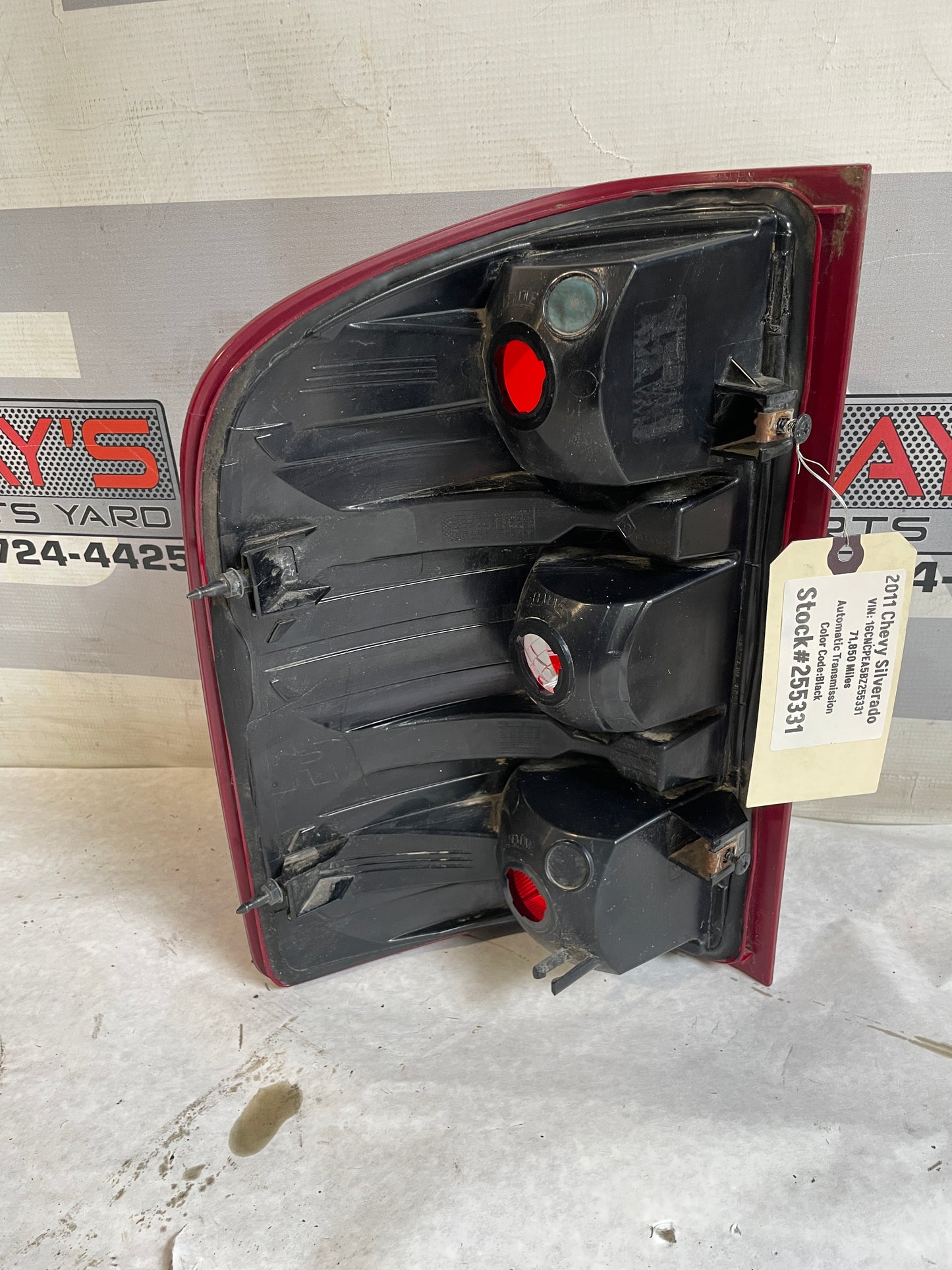 2011 Chevy Silverado 1500 2WD RH Passenger Tail Light Taillight Lamp OEM - Day's Parts Yard