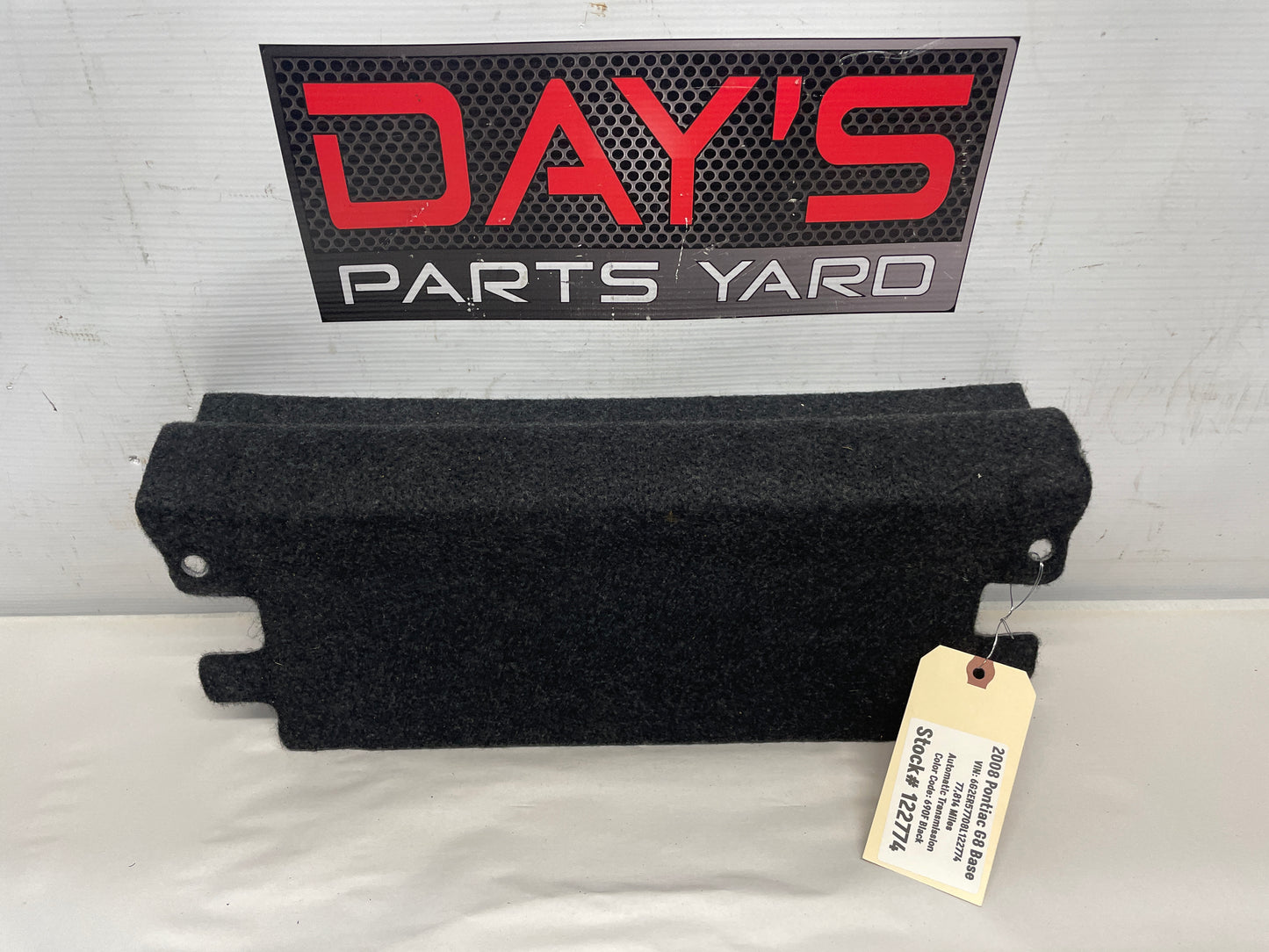 2008 Pontiac G8 Base Ski Port Felt Cover OEM - Day's Parts Yard