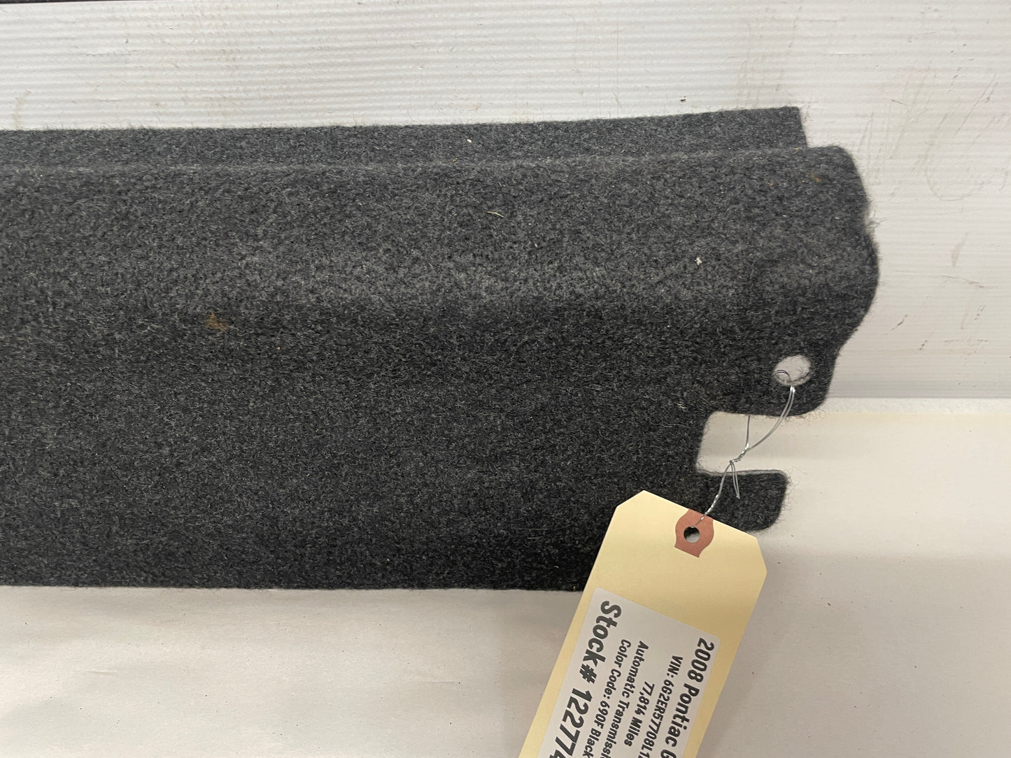 2008 Pontiac G8 Base Ski Port Felt Cover OEM - Day's Parts Yard