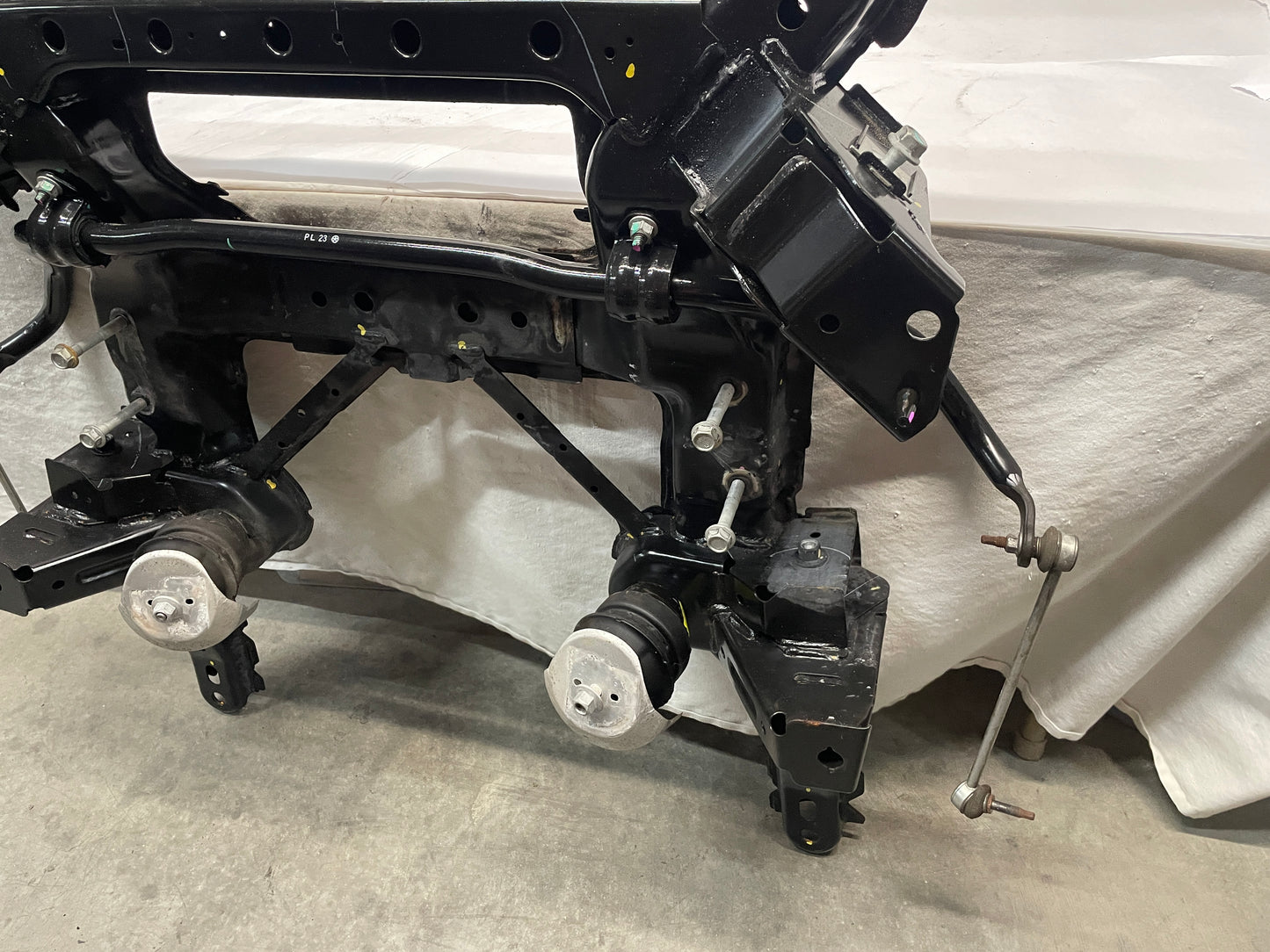 2016 Chevy SS Sedan Front Suspension Sub Frame Engine Cradle K Member OEM - Day's Parts Yard