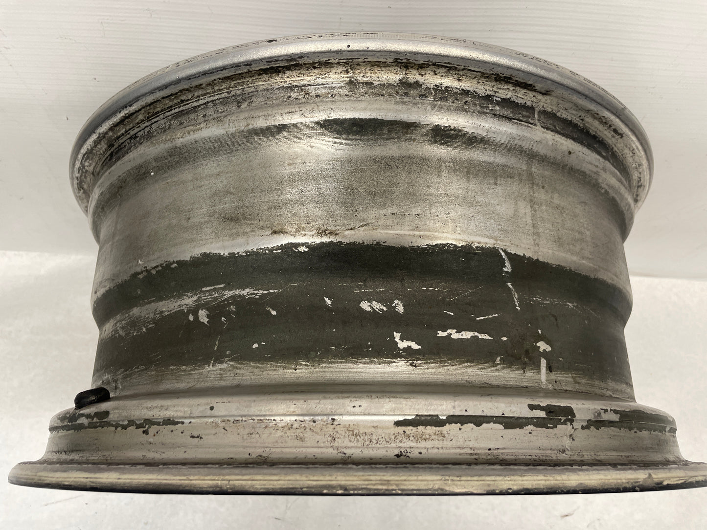 2006 Pontiac GTO Wheel 18X8 OEM - Day's Parts Yard
