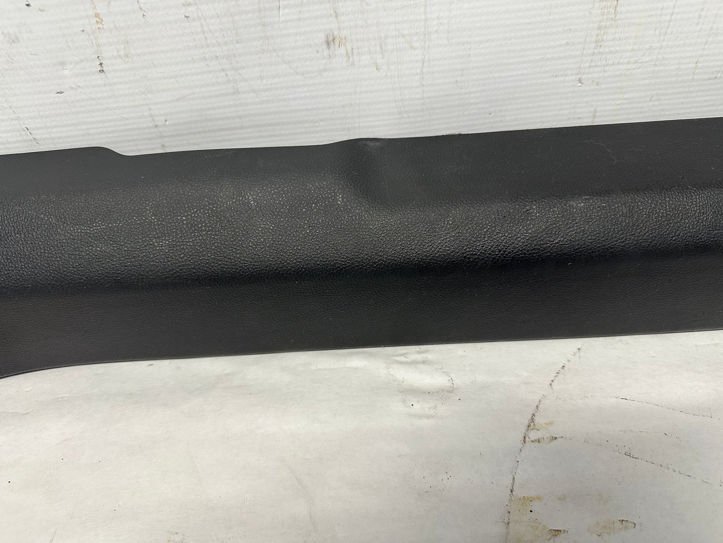 2017 Chevy SS Sedan RH & LH Front Interior Carpet Retainer Sill Moldings OEM - Day's Parts Yard
