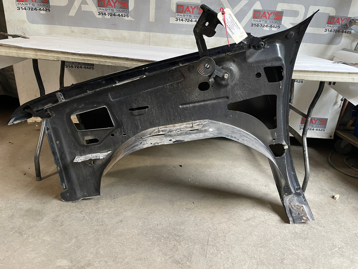 2011 Chevy Silverado 1500 2WD RH Passenger Fender OEM - Day's Parts Yard