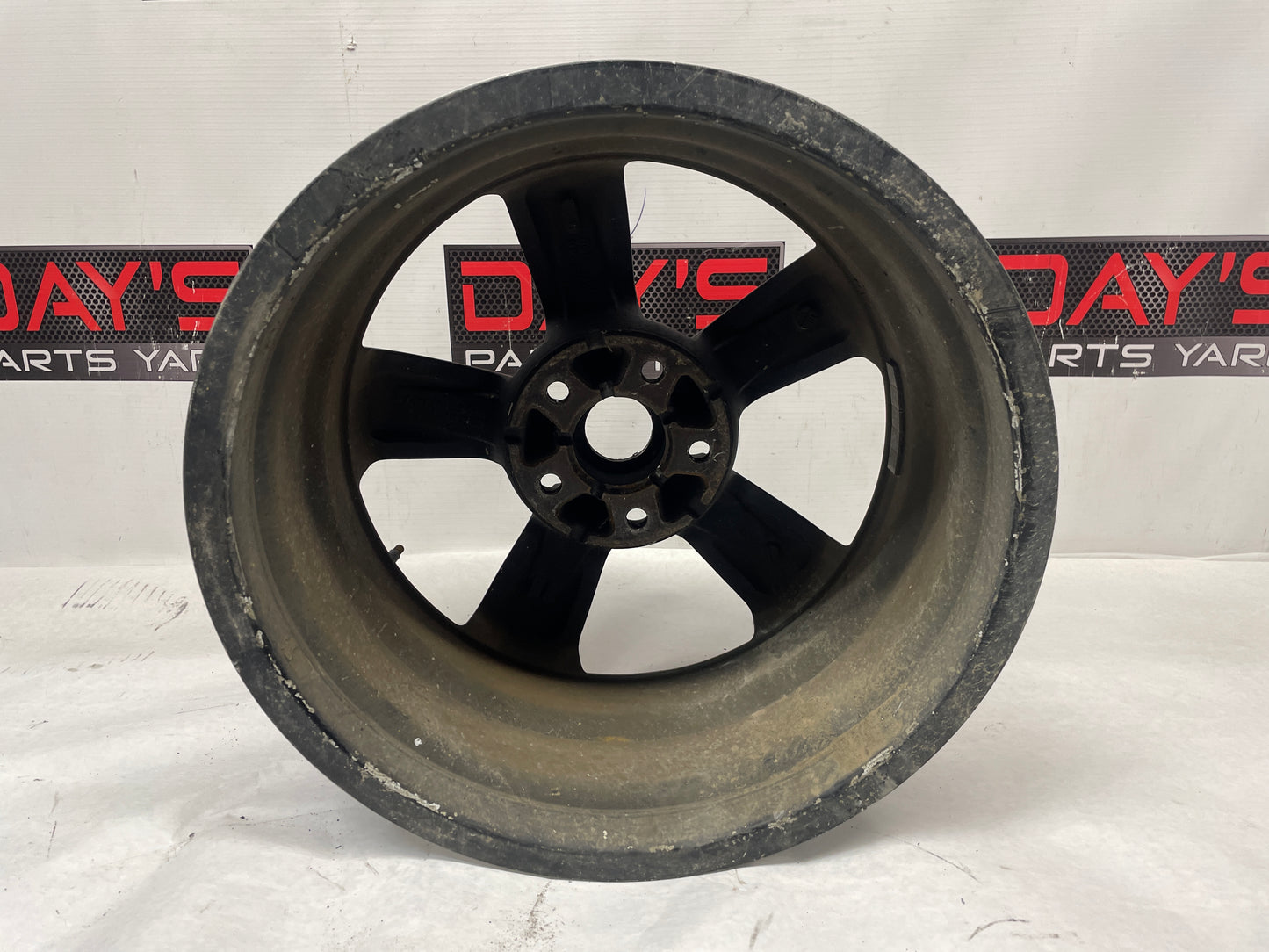 2006 Pontiac GTO Wheel 18X8 OEM - Day's Parts Yard