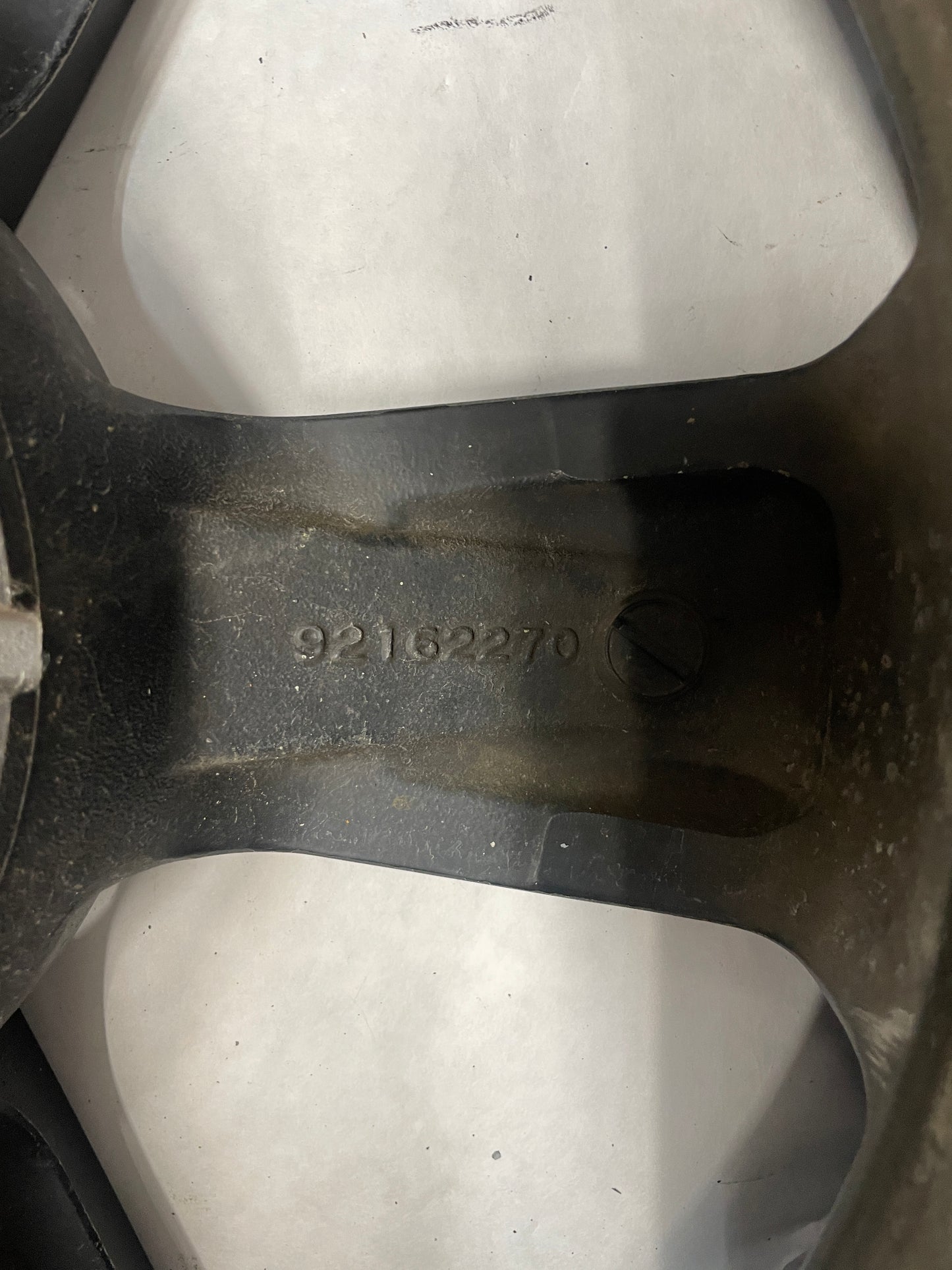 2006 Pontiac GTO Wheel 18X8 OEM - Day's Parts Yard