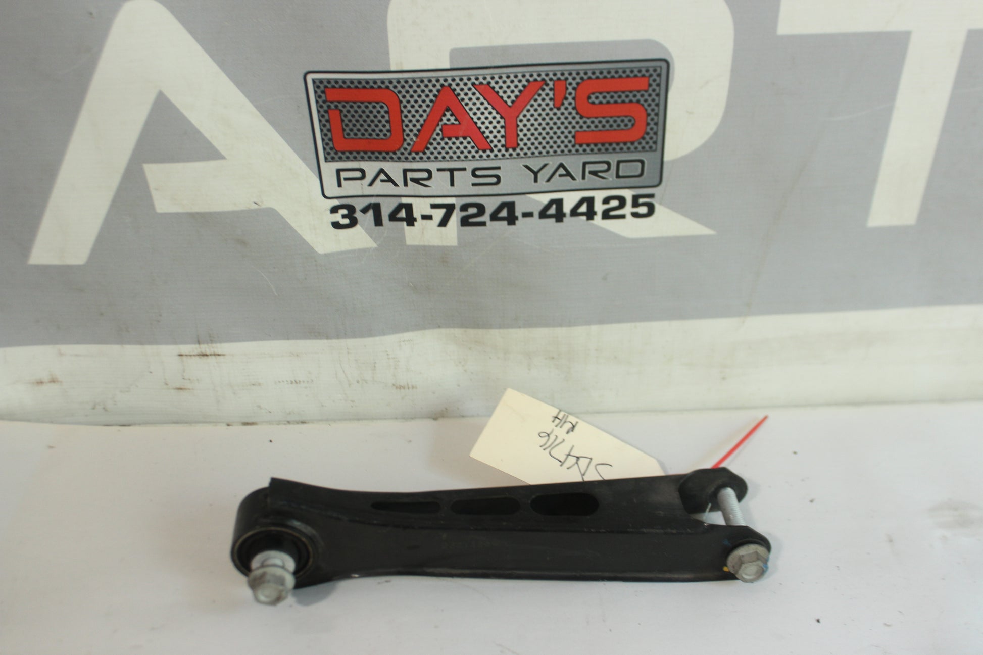 2018 Cadillac CTS-V Rear RH Passenger Upper Trailing Control Arm 23214245 - Day's Parts Yard